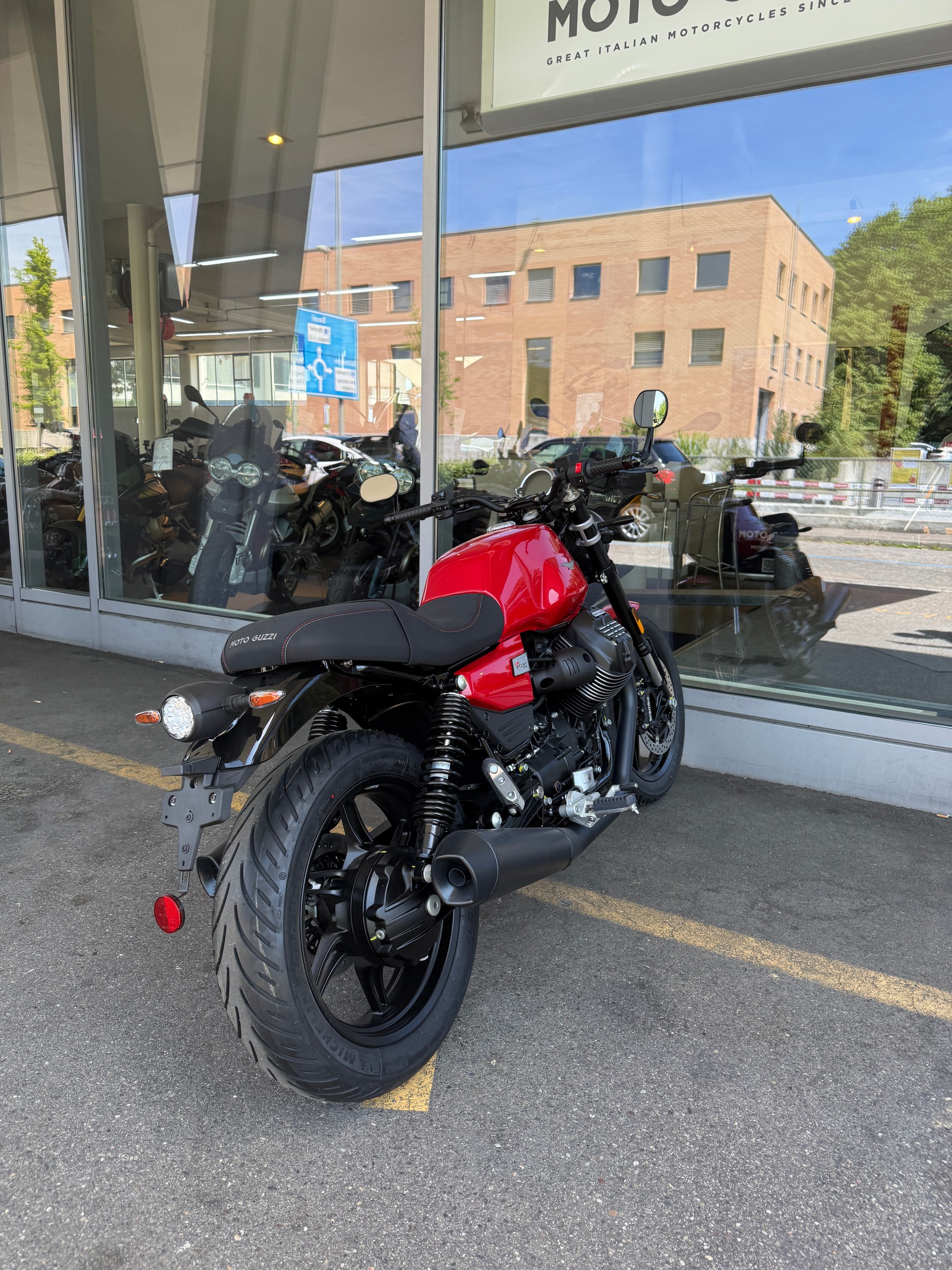 MOTO GUZZI V7 IV 850 Sport E5+-image-11
