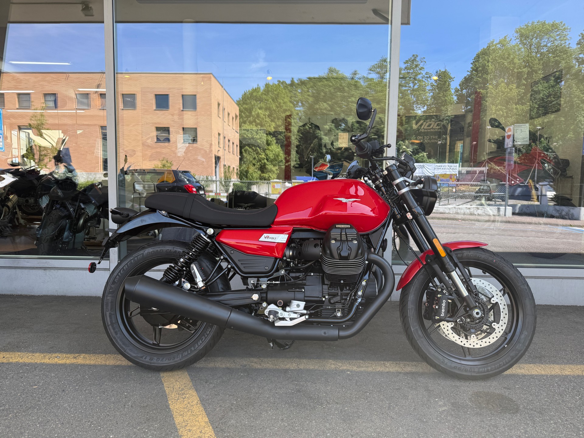 MOTO GUZZI V7 IV 850 Sport E5+-image-1