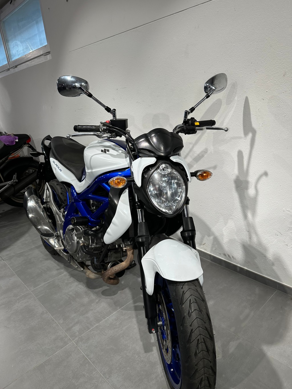 SUZUKI SFV 650 Gladius-image-1