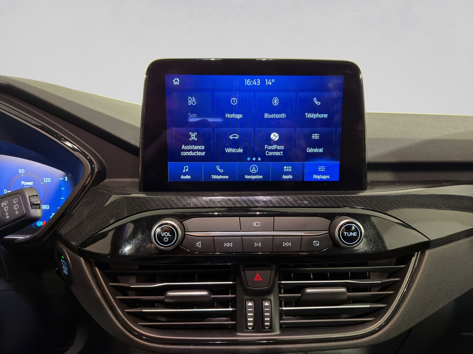 FORD Kuga 2.5 PHEV ST-Line X 2WD-image-12