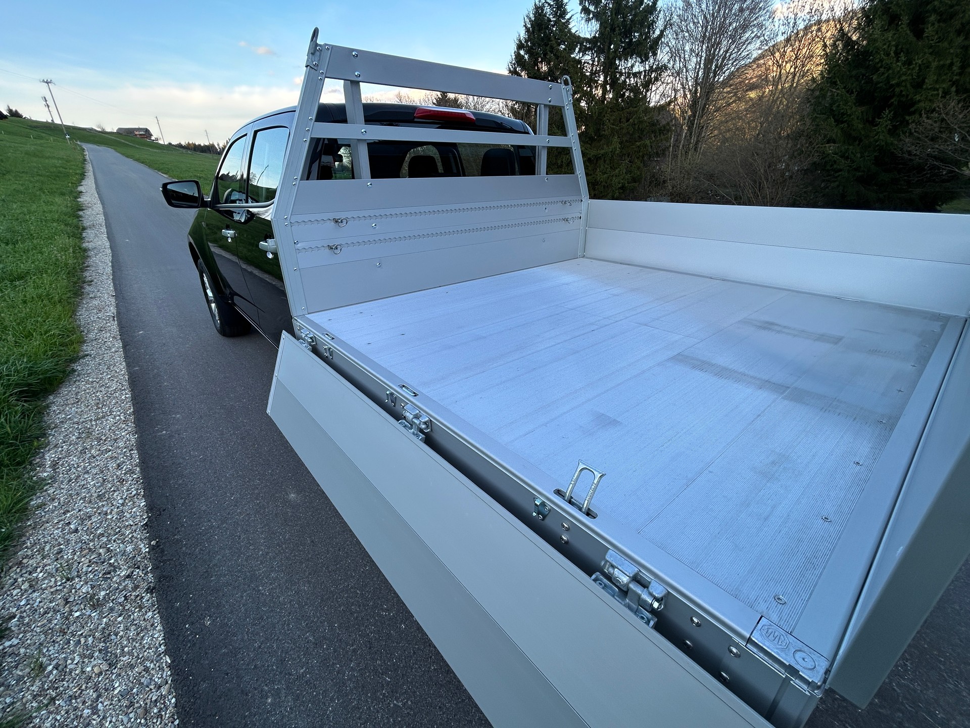ISUZU D-MAX 1.9 CrewCab N60BB 4x4 AT-image-3