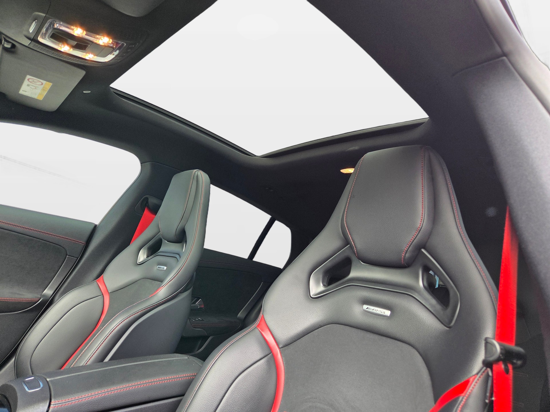 MERCEDES-BENZ CLA Shooting Brake 45 AMG 4Matic+ 8G-DCT-image-11