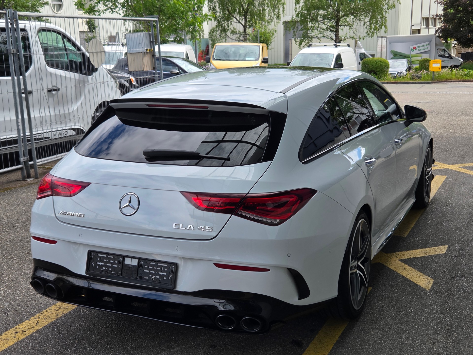 MERCEDES-BENZ CLA Shooting Brake 45 AMG 4Matic+ 8G-DCT-image-23