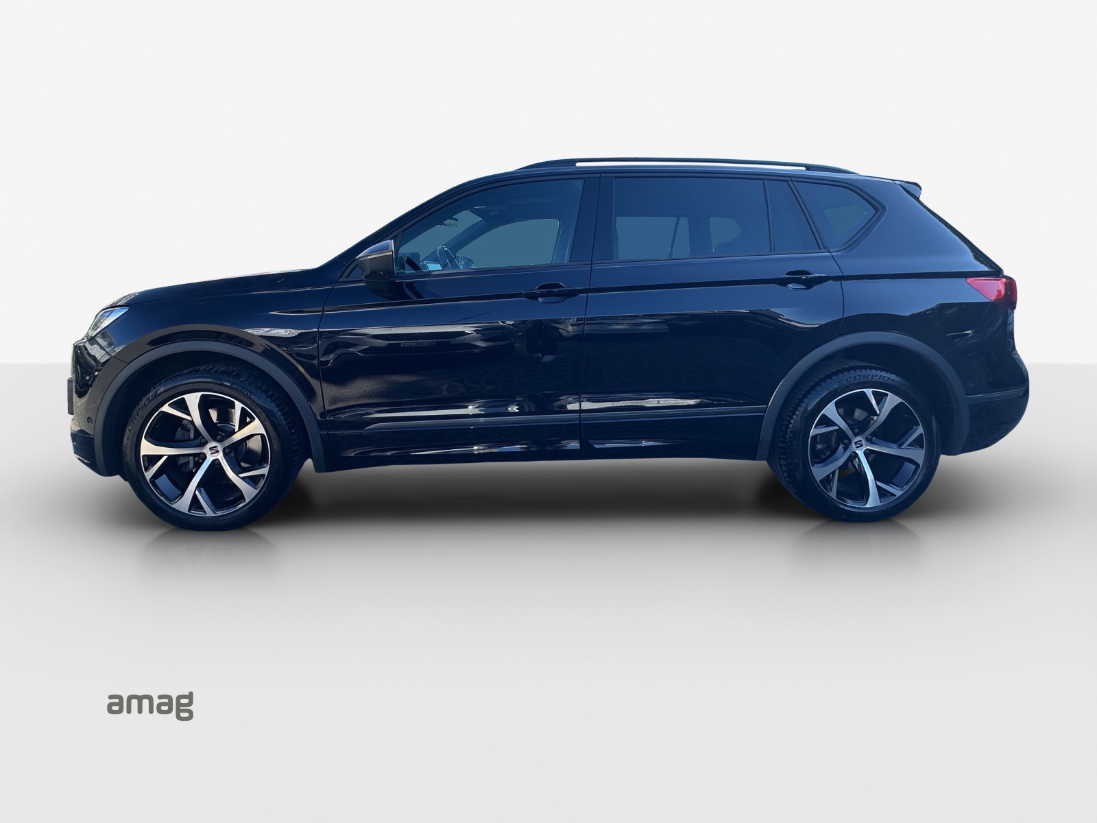 SEAT Tarraco 2.0 TSI 4Drive DSG Hola FR-showroom-element-1