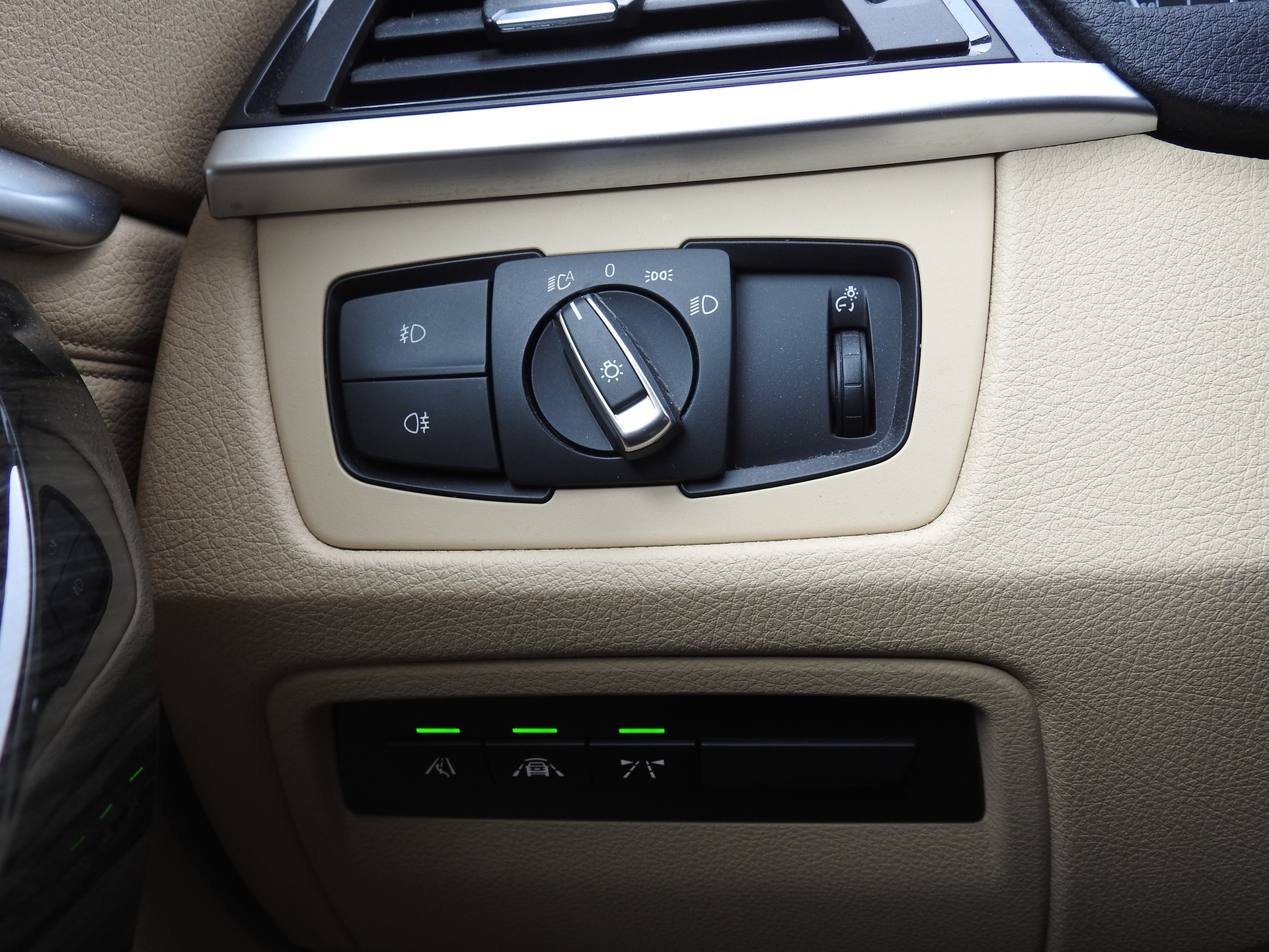 BMW 320d GT xDrive Luxury Line Steptronic-image-29