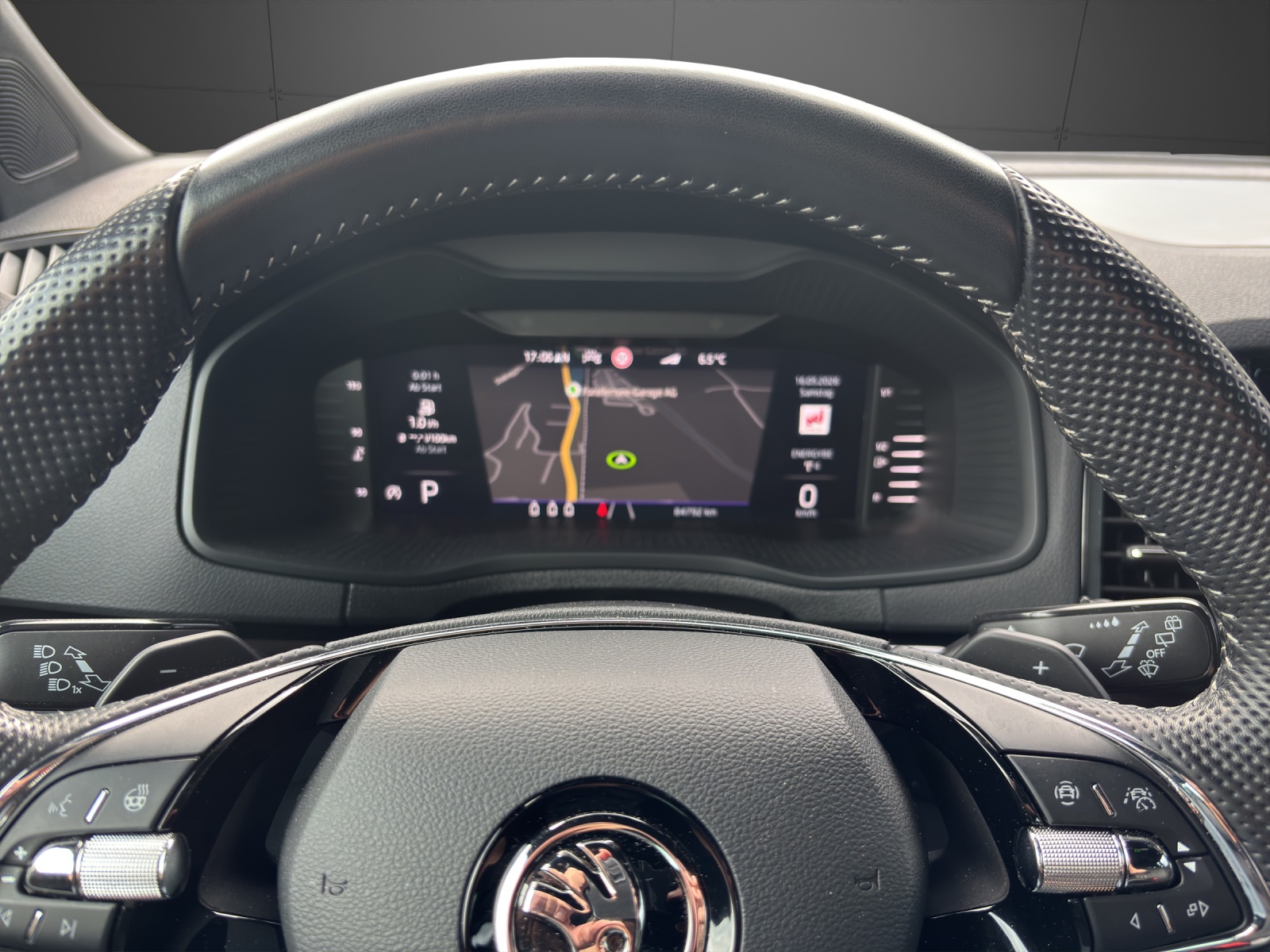 SKODA Karoq 2.0 TSI SportLine 4x4 DSG-image-5