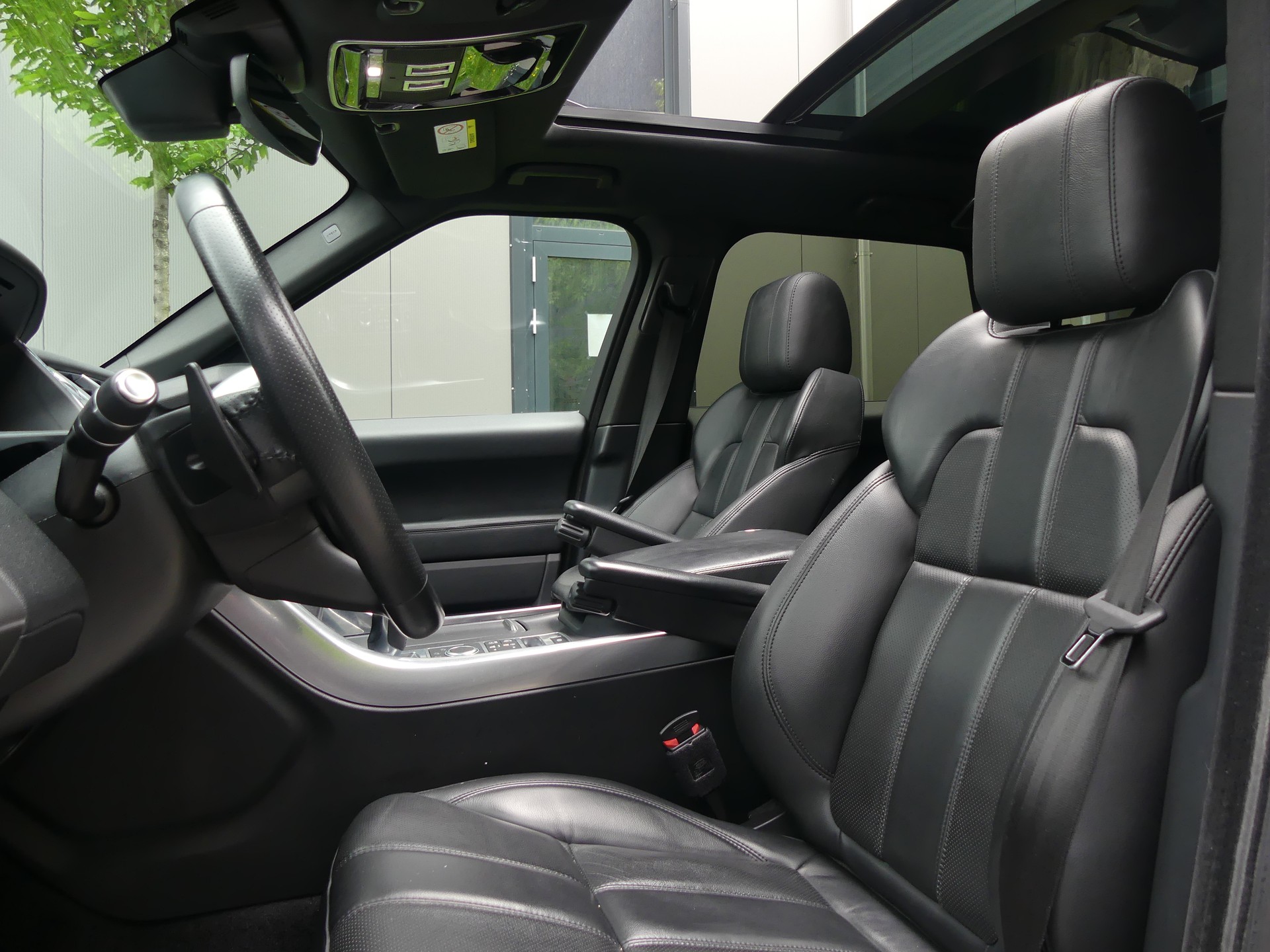 LAND ROVER RR Sport 3.0TDV6 SE-image-7