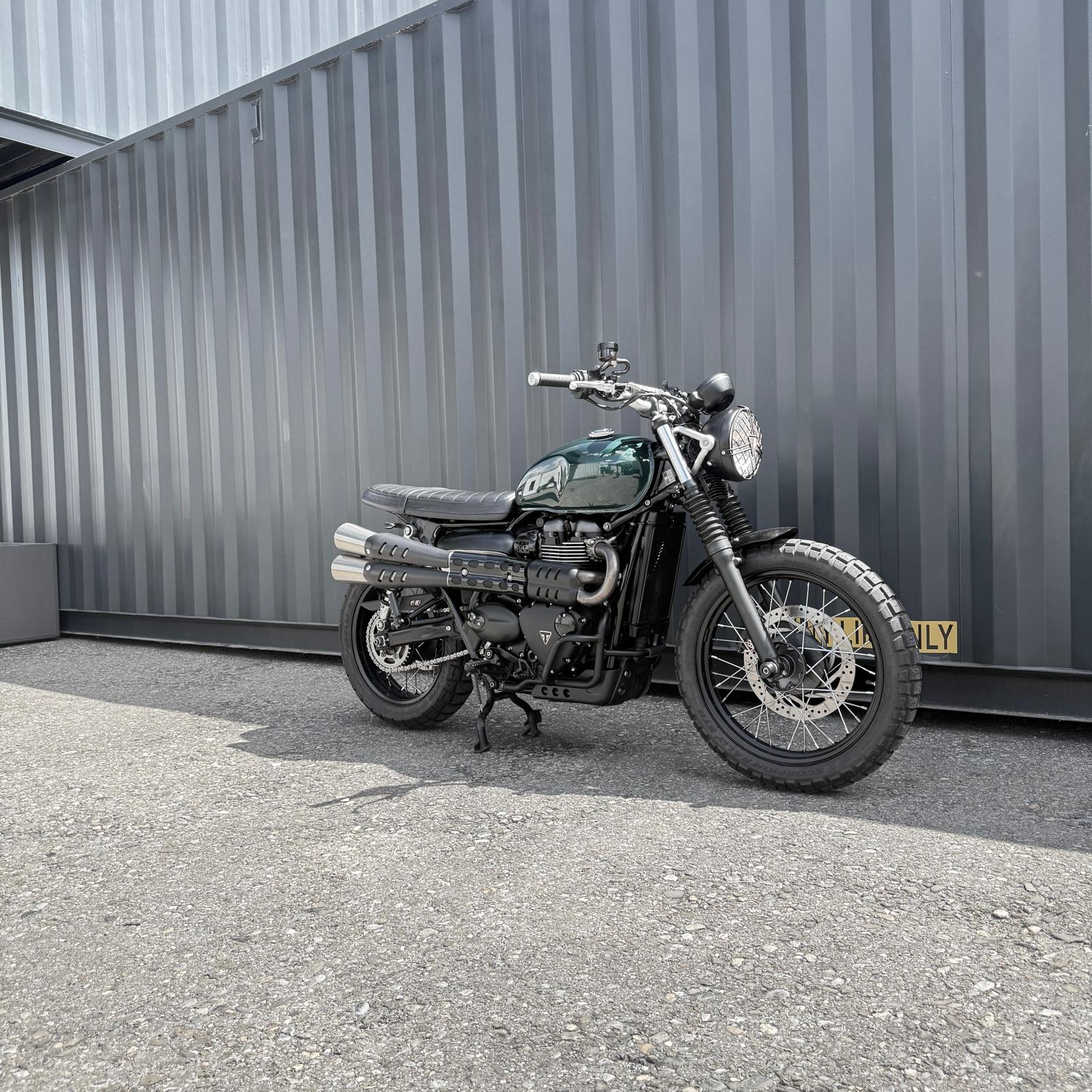 TRIUMPH STREET SCRAMBLER-showroom-element-2