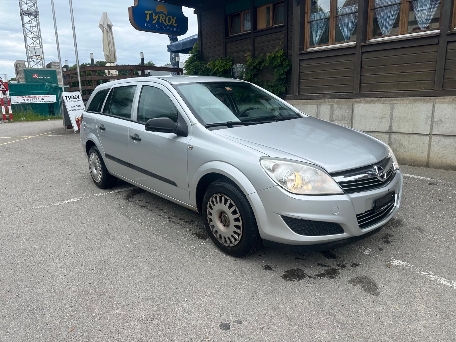 OPEL Astra Caravan 1.8i 16V Diamond Automatic