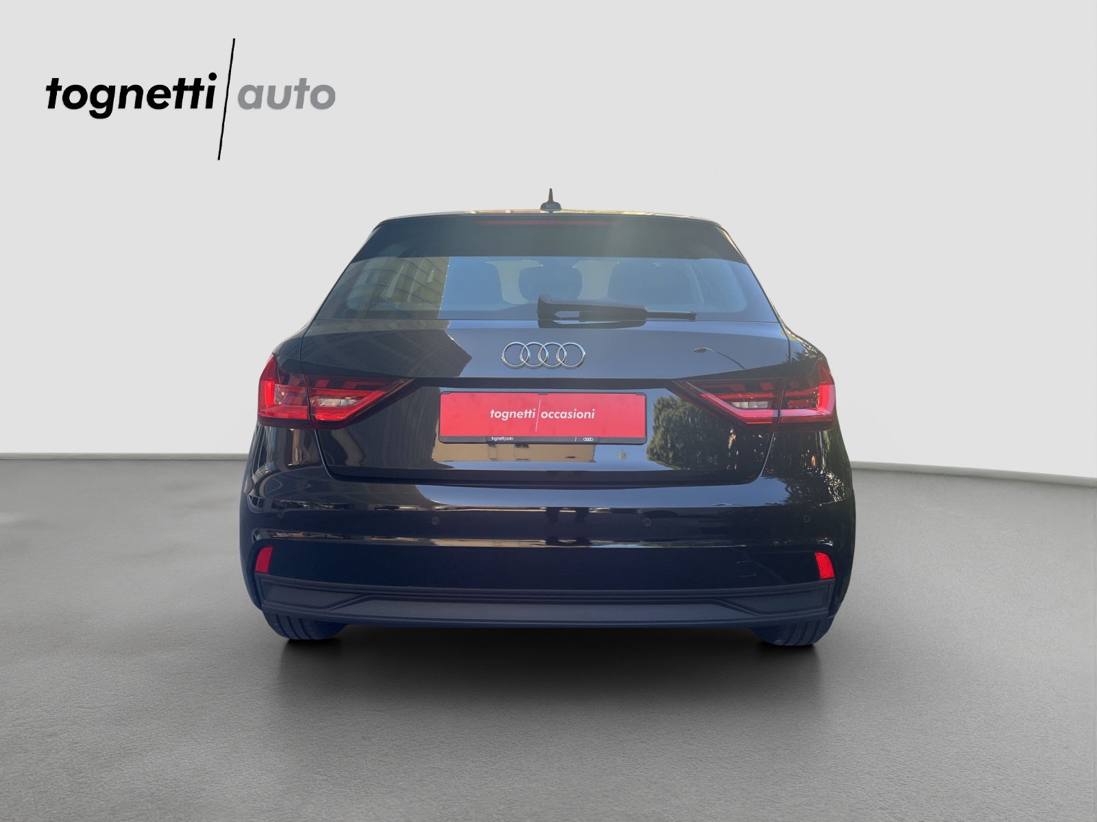 AUDI A1 Sportback 30 TFSI Attraction S-tronic-image-5