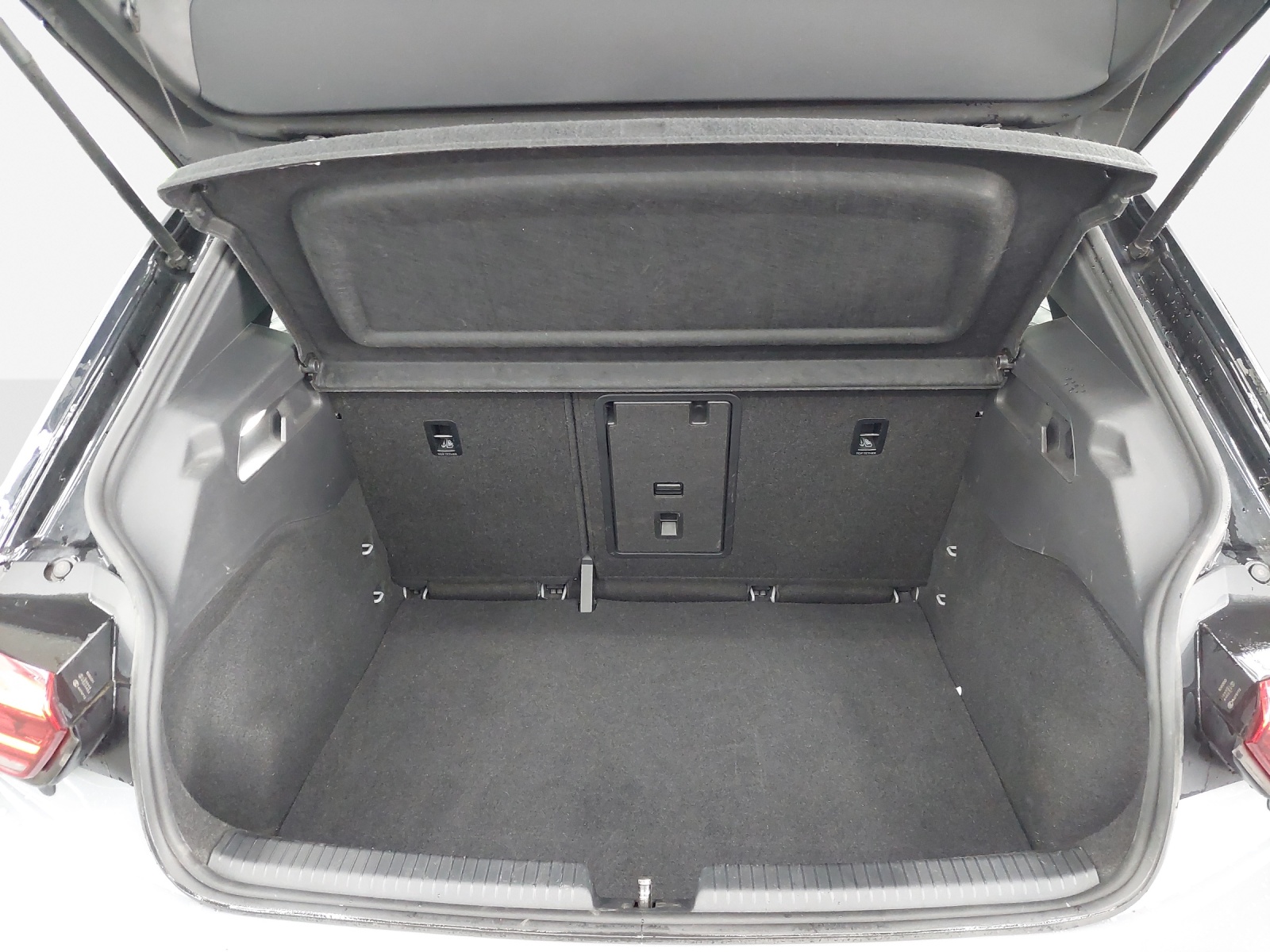 VW ID.3 Pro S 77 kWh Life Plus-image-12