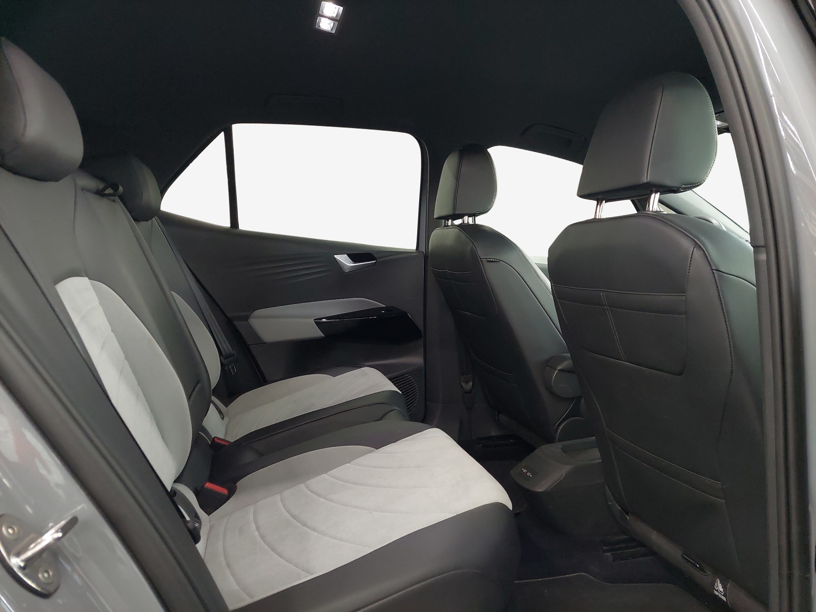 VW ID.3 Pro S 77 kWh Life Plus-image-13
