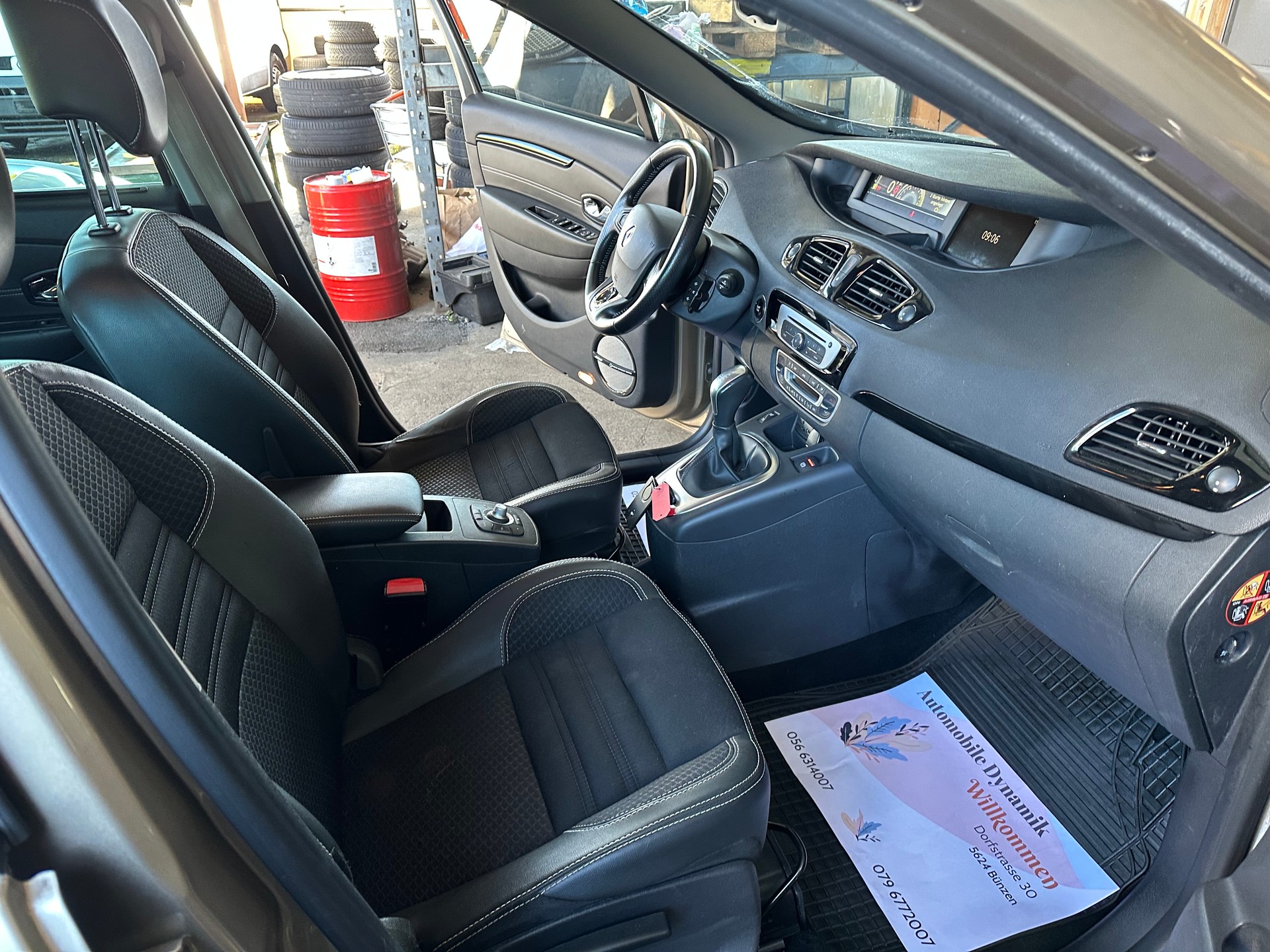 RENAULT Grand Scénic 1.5 dCi Bose EDC-image-9