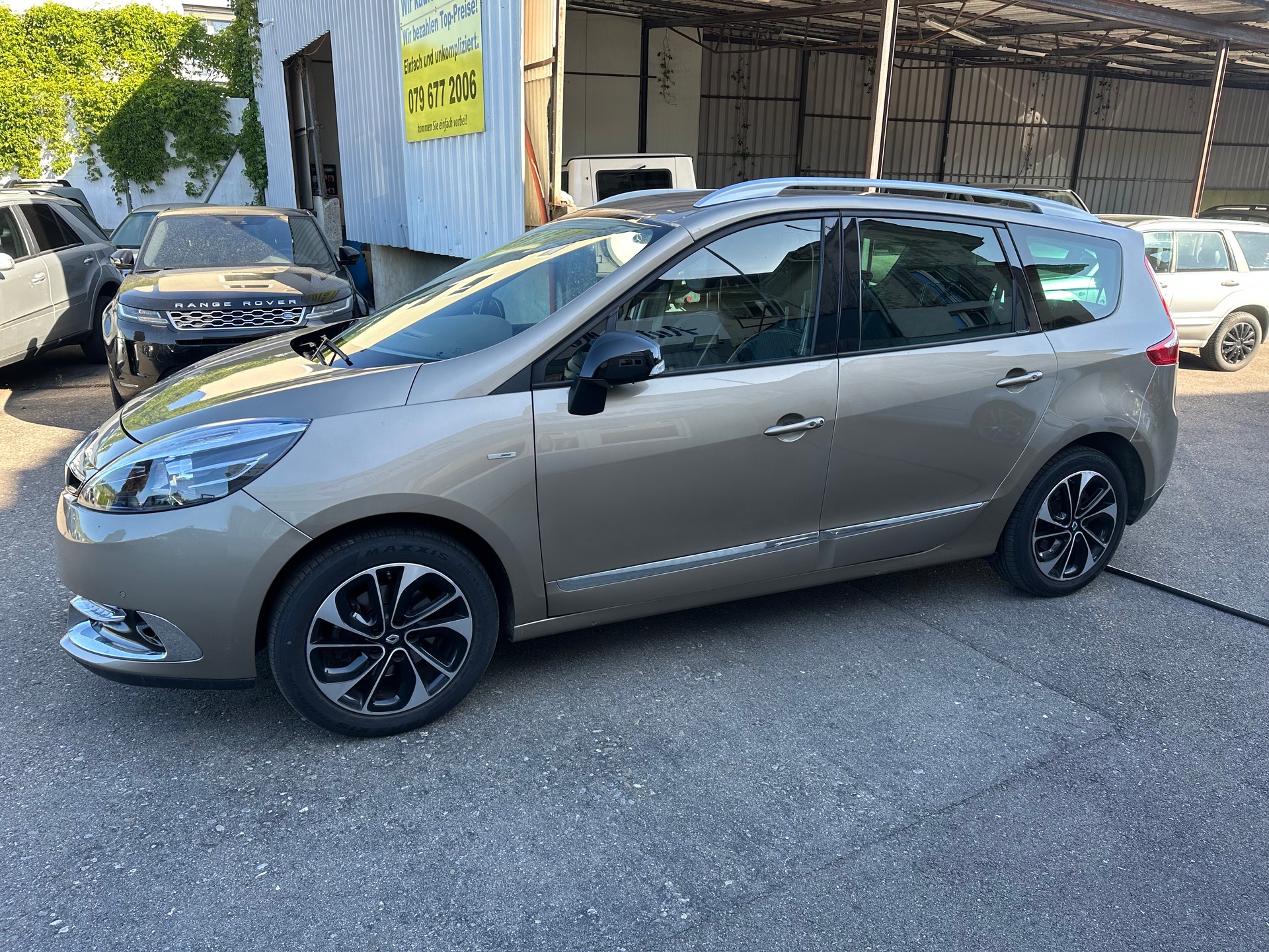 RENAULT Grand Scénic 1.5 dCi Bose EDC-image-1