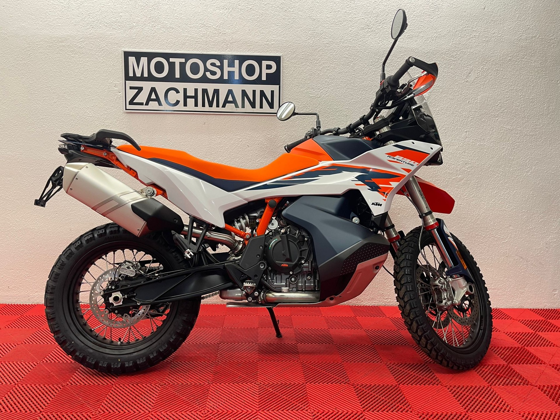 KTM 890 Adventure R-image-0