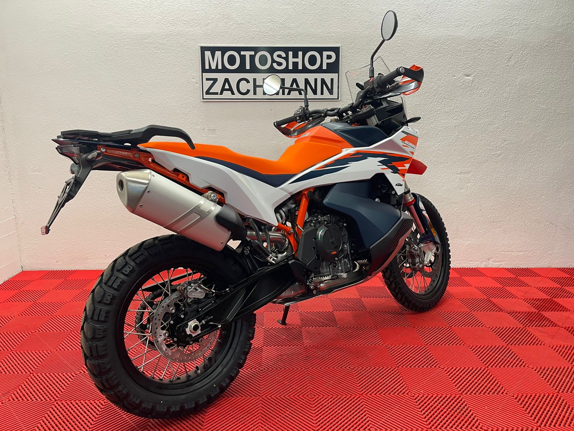 KTM 890 Adventure R-image-5