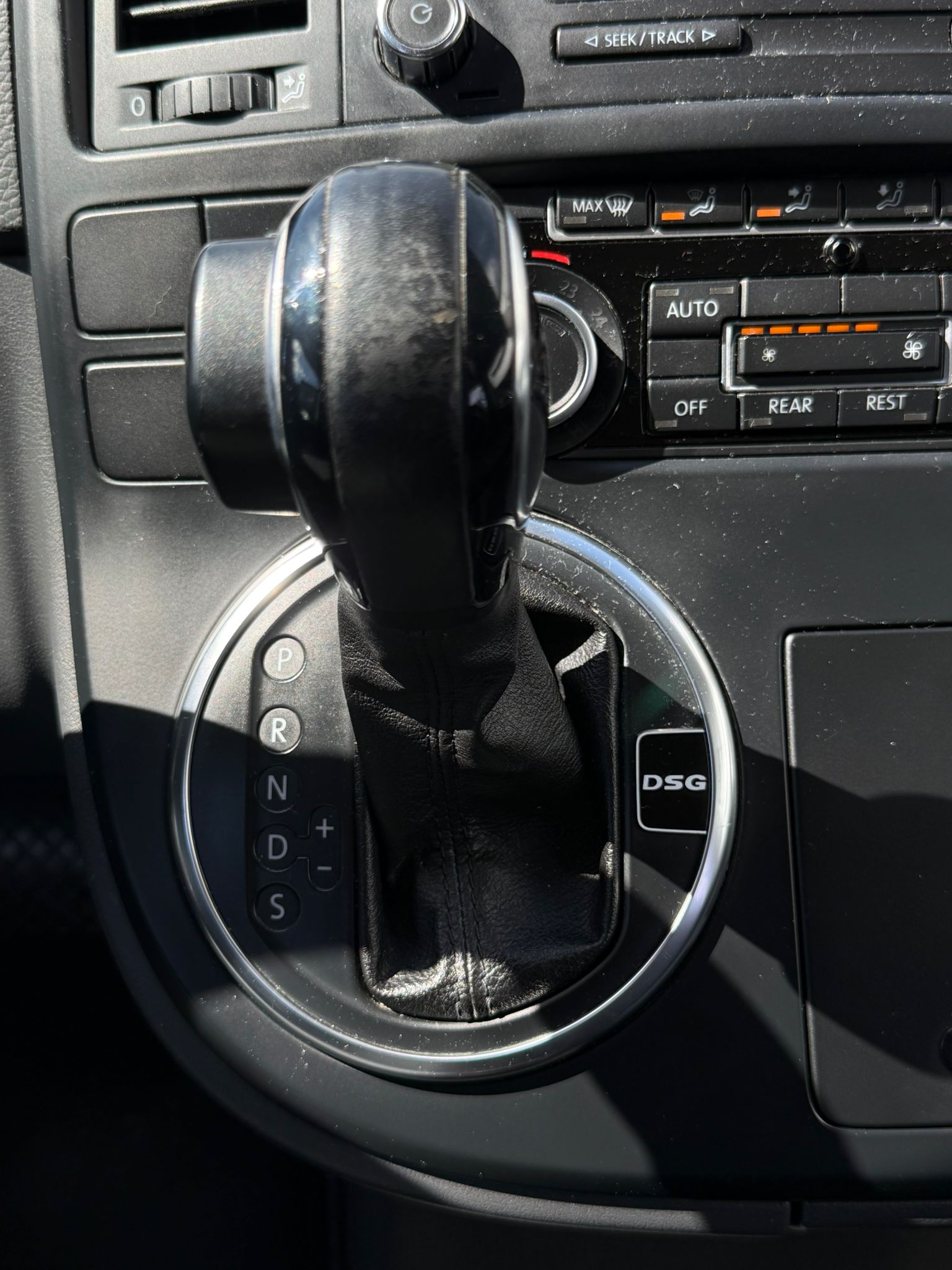VW T5 Multivan 2.0 Bi-TDI CR Comfortline 4Motion DSG-image-16