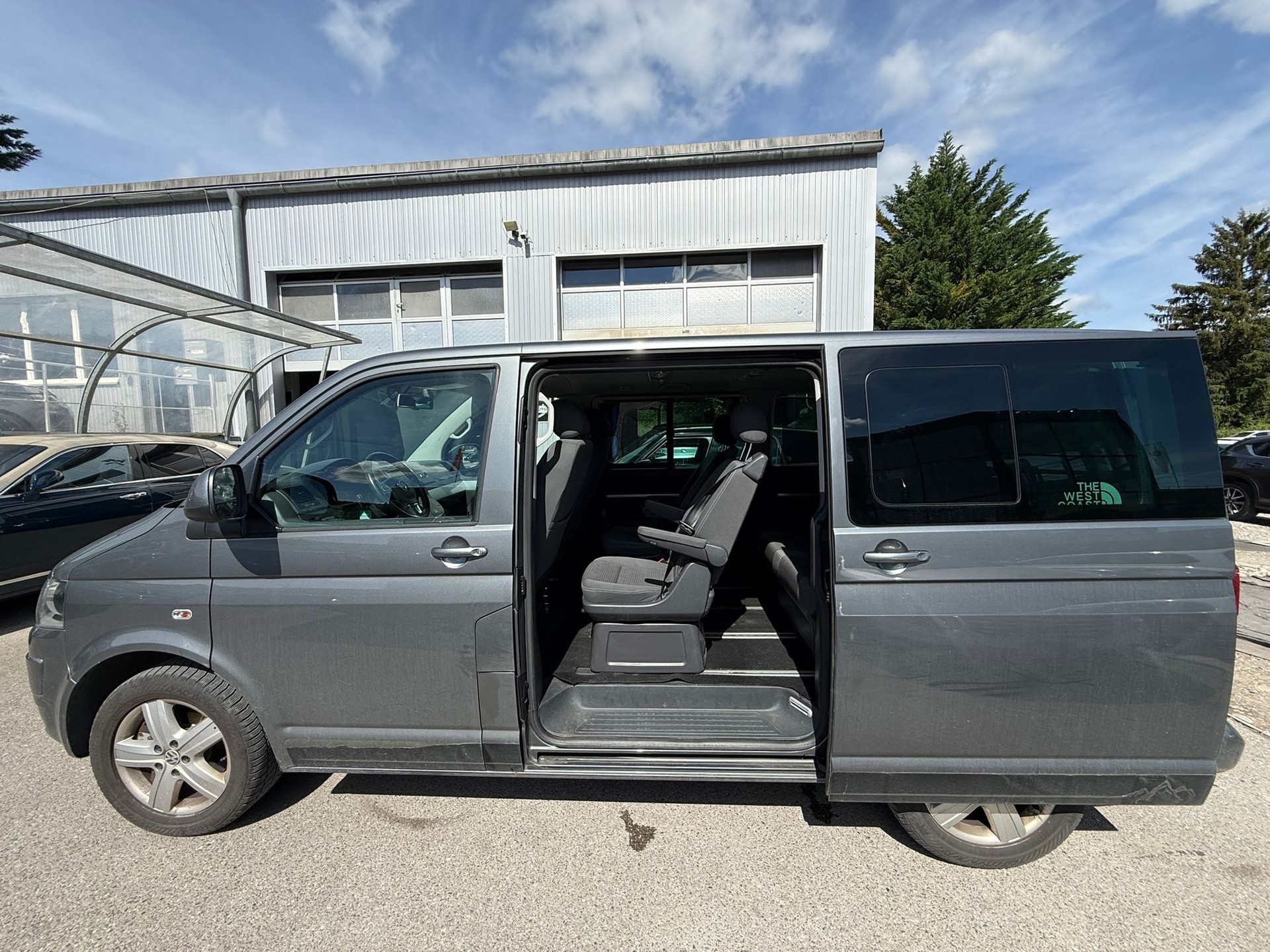 VW T5 Multivan 2.0 Bi-TDI CR Comfortline 4Motion DSG-image-12