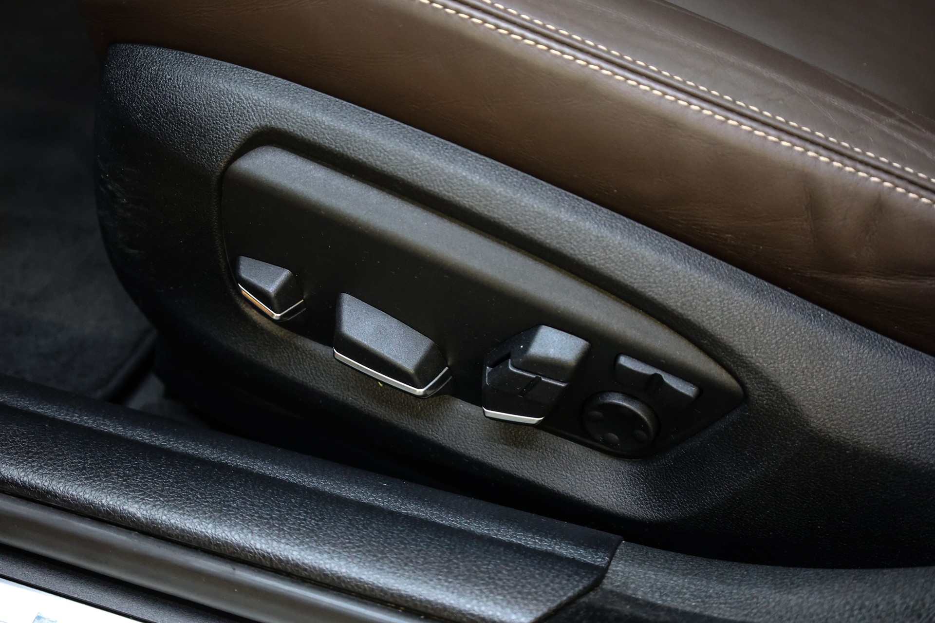 BMW M 550d xDrive Touring M Paket-image-22