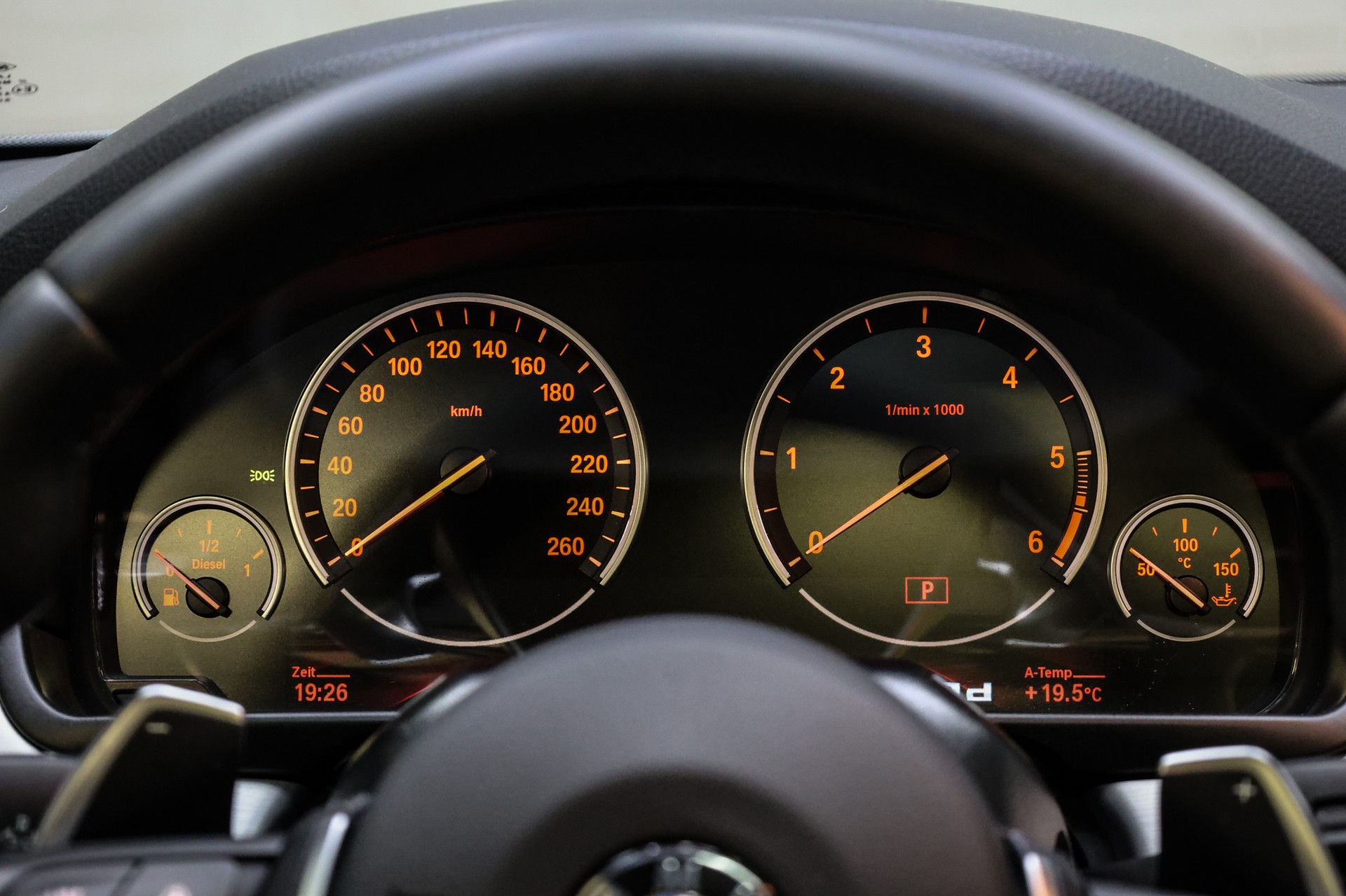 BMW M 550d xDrive Touring M Paket-image-17