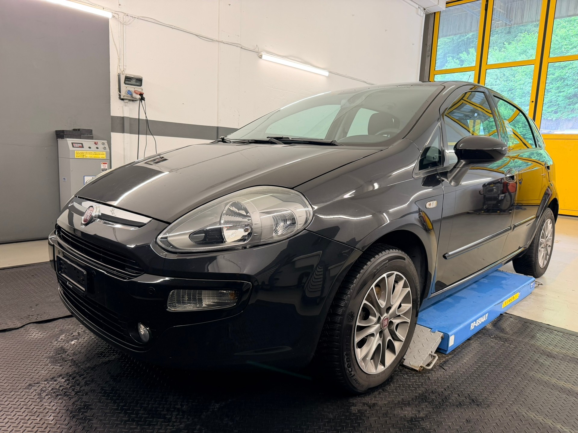 FIAT Punto Evo 1.4 MyLife Dualogic