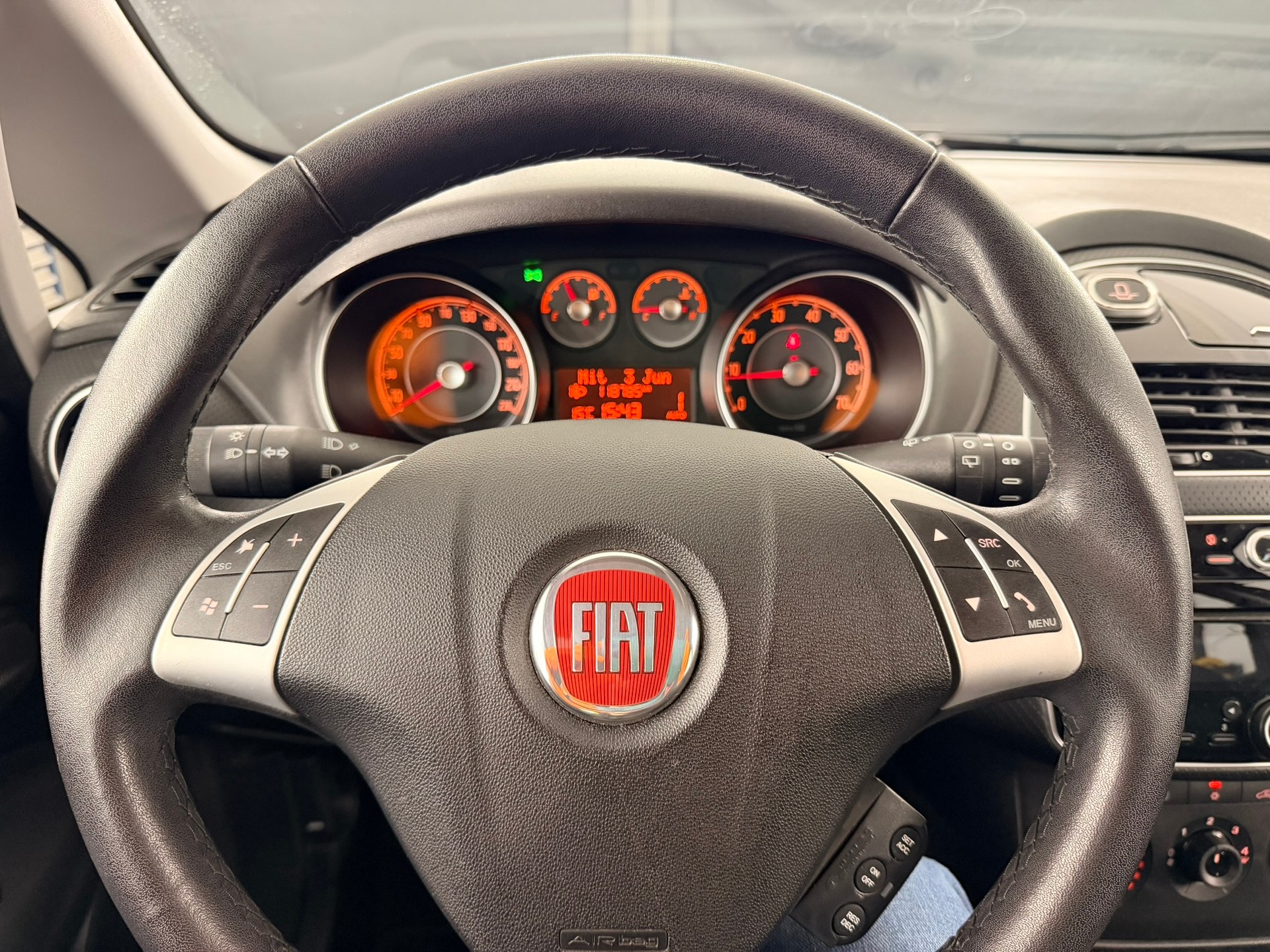 FIAT Punto Evo 1.4 MyLife Dualogic-image-15