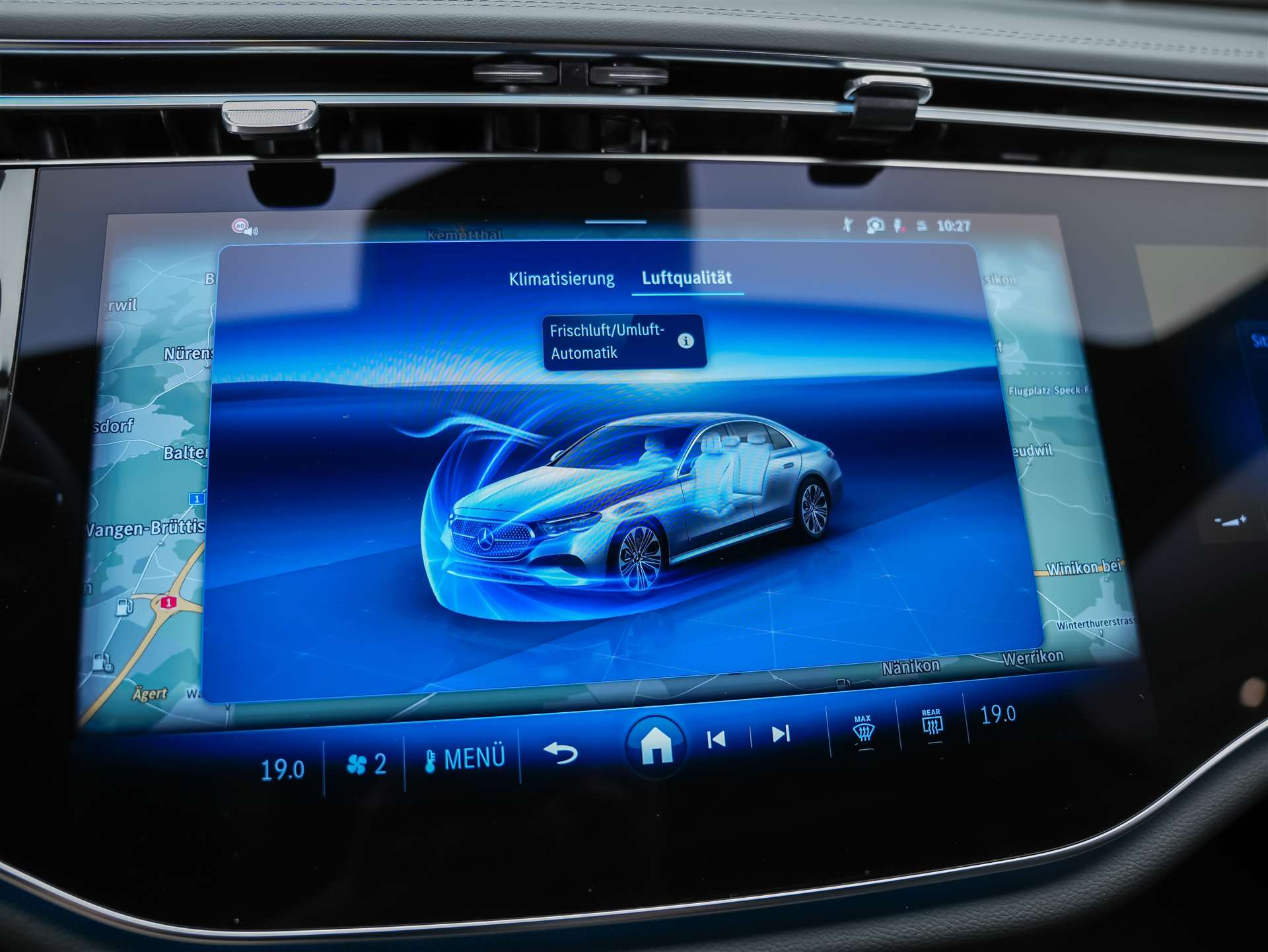 MERCEDES-BENZ E 220 d 4Matic 9G-Tronic *Werksgarantie*Superscreen*Burmester Soundsystem*360° Kamera*-image-33