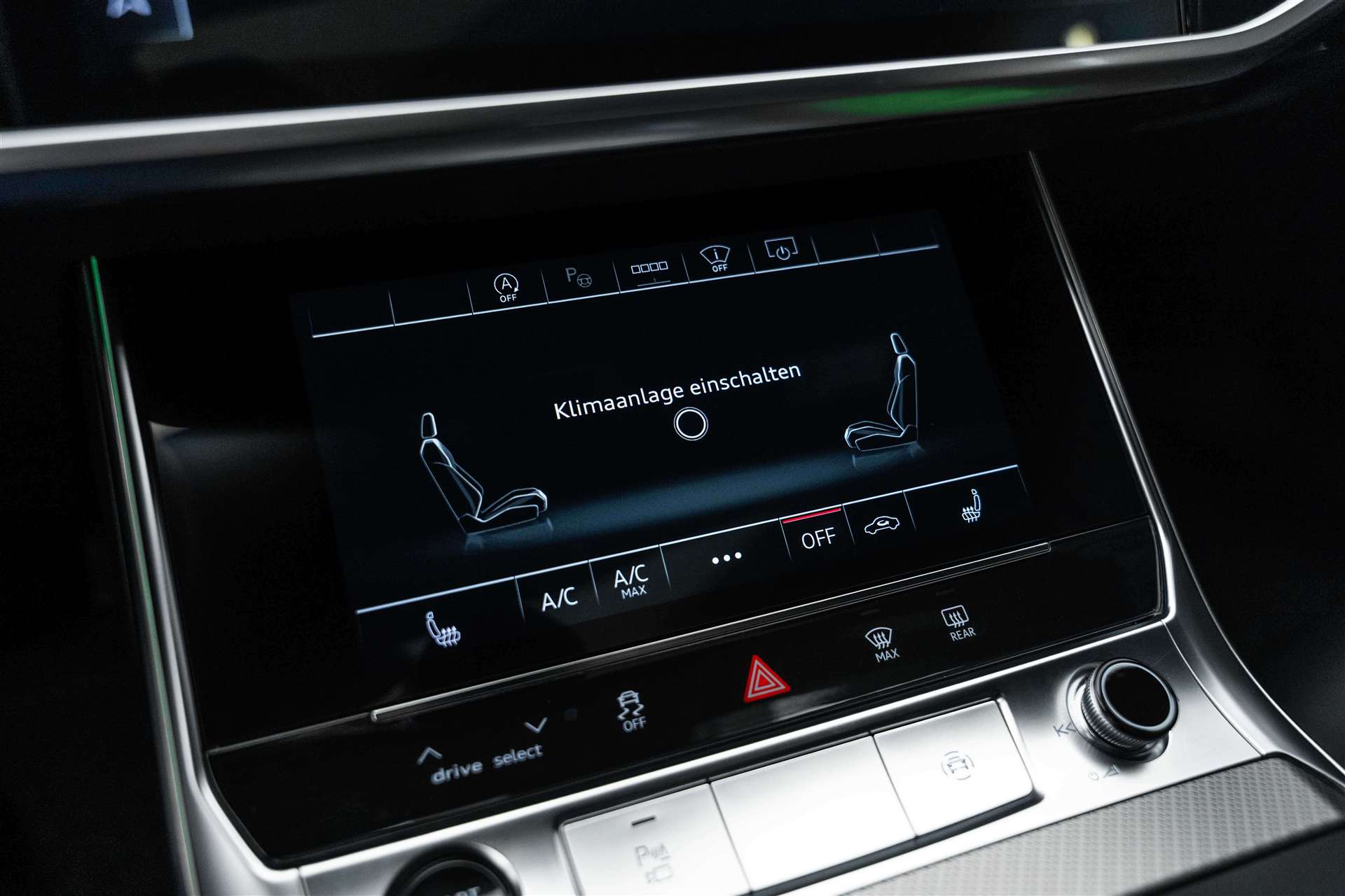 AUDI A6 Avant 45 TFSI Sport S-tronic quattro-image-26