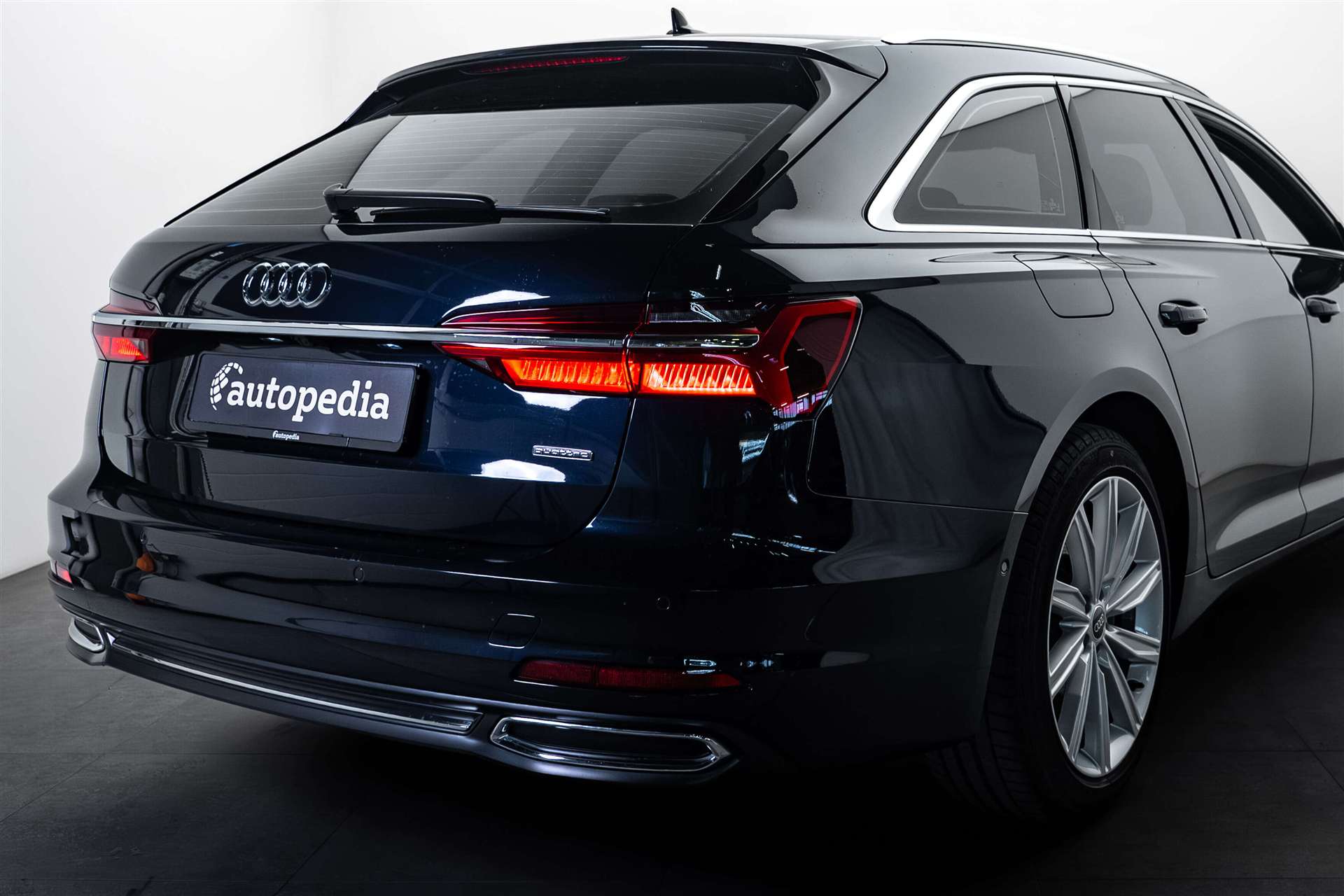 AUDI A6 Avant 45 TFSI Sport S-tronic quattro-showroom-element-3