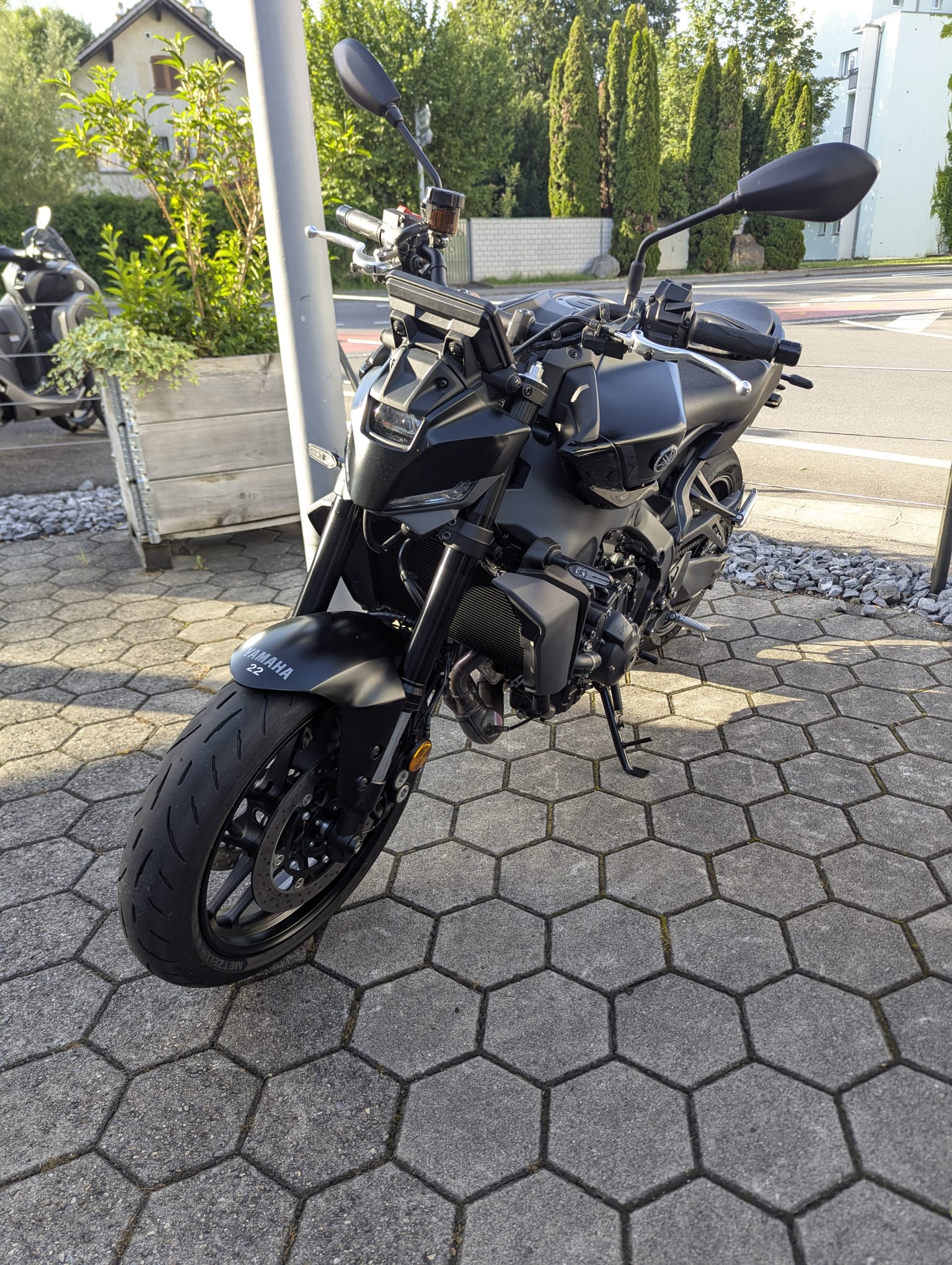 YAMAHA MT-09-image-0