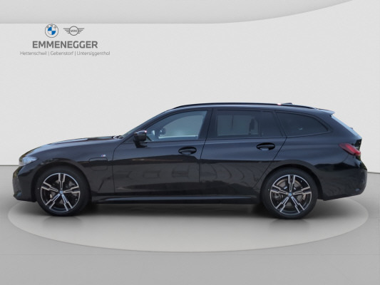 BMW 330e xDrive M Sport-showroom-element-1