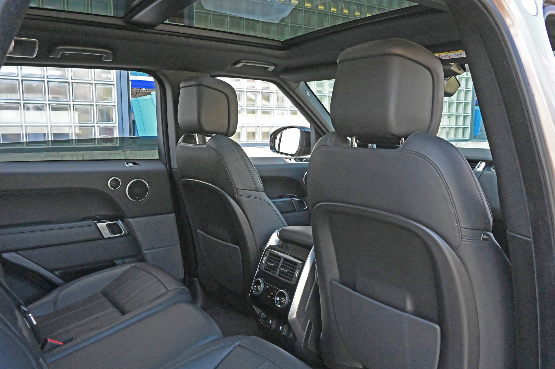 LAND ROVER Range Rover Sport D300 3.0D I6 MHEV HSE Dynamic Automatic-image-15