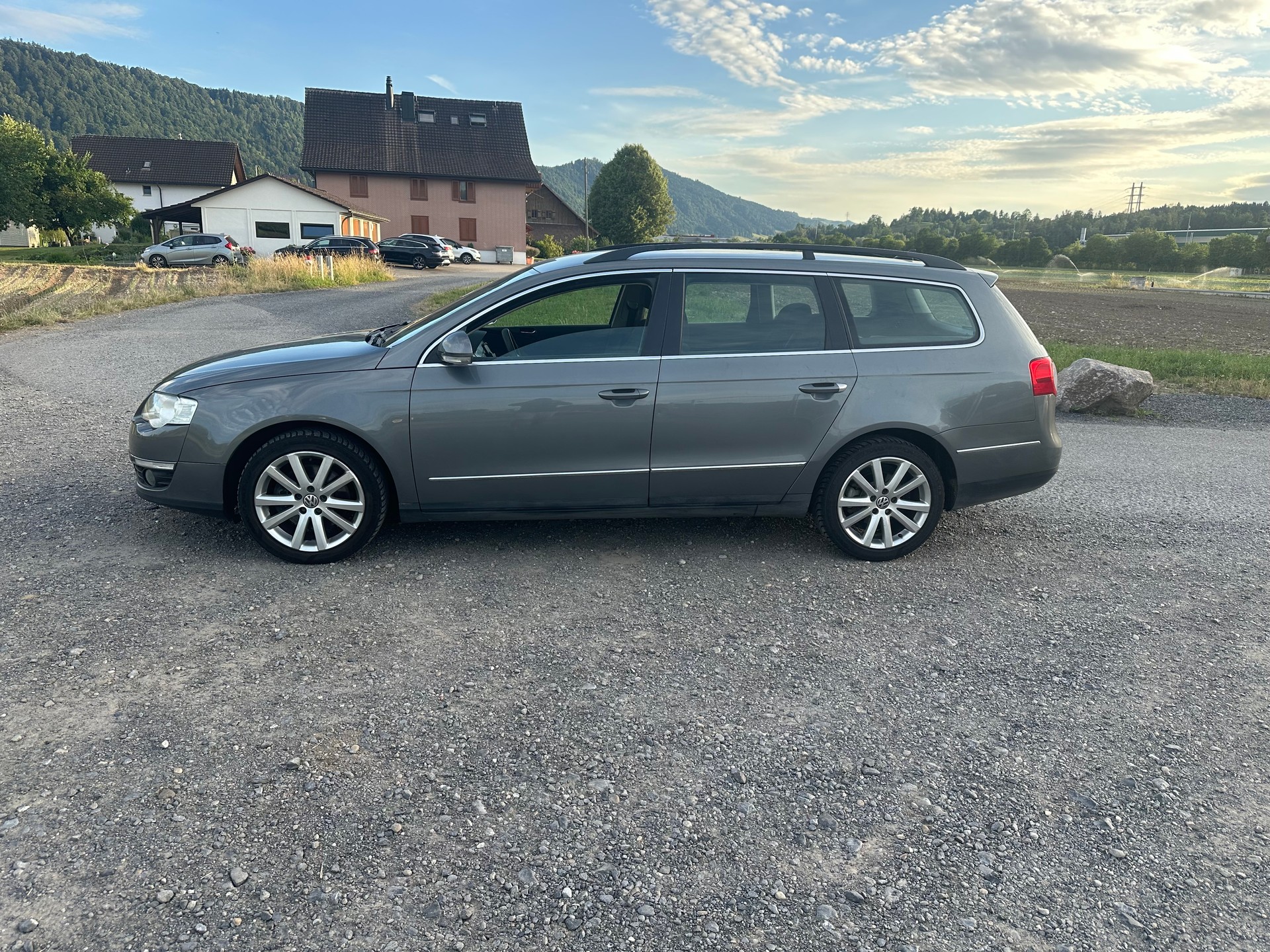 VW Passat Variant 2.0 TDI Comfortline 4Motion-image-1