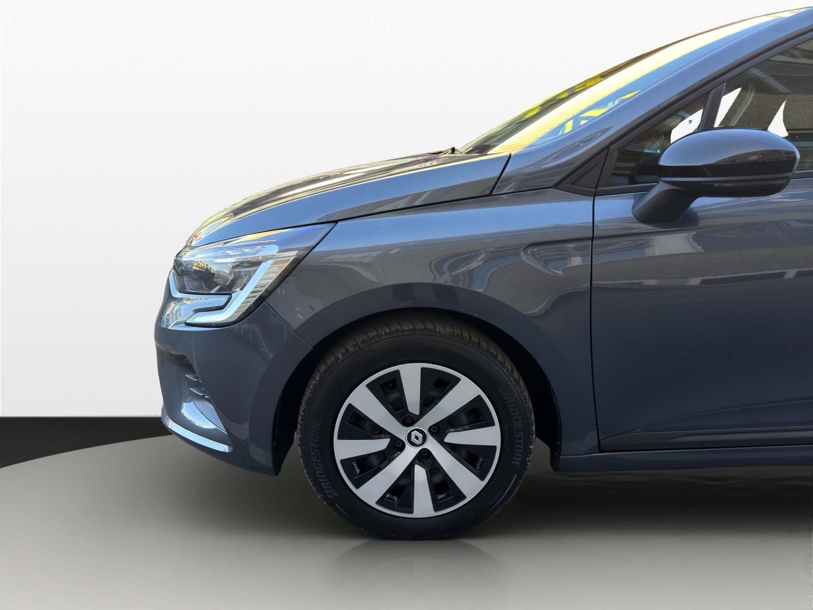RENAULT Clio 1.0 Equilibre CVT-image-20