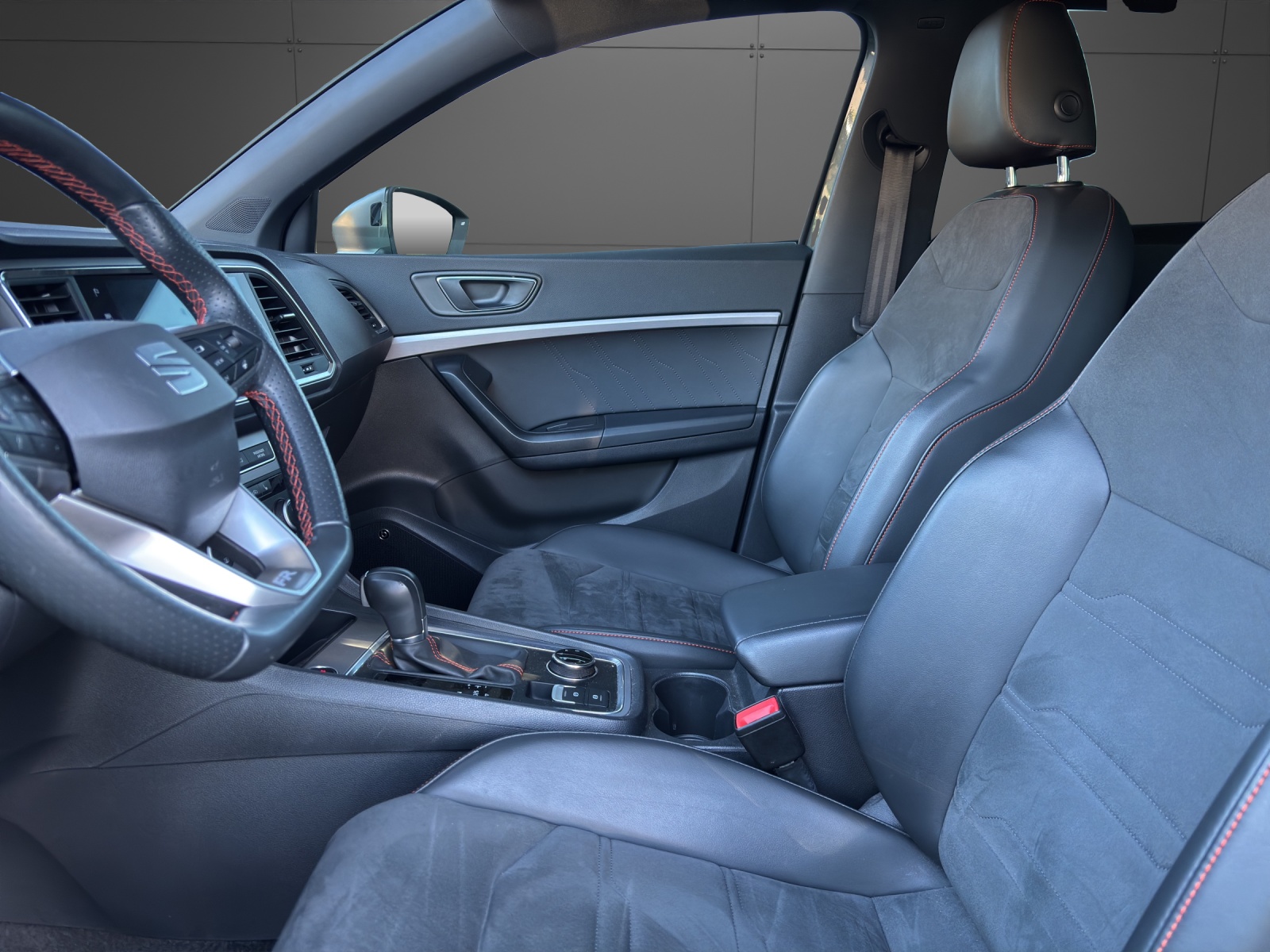 SEAT Ateca 1.5 TSI EVO Hola FR DSG-showroom-element-2