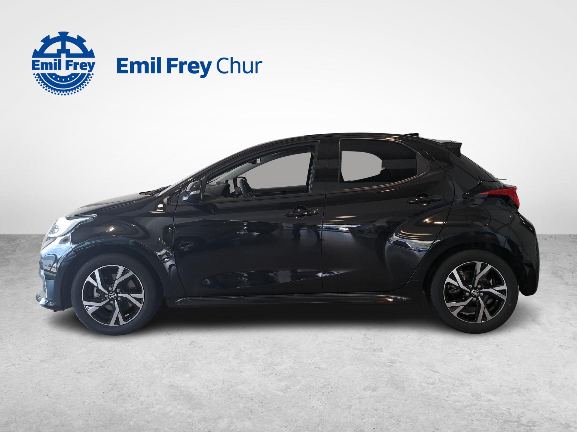 TOYOTA Yaris 1.5 VVT-i HSD Trend-showroom-element-1
