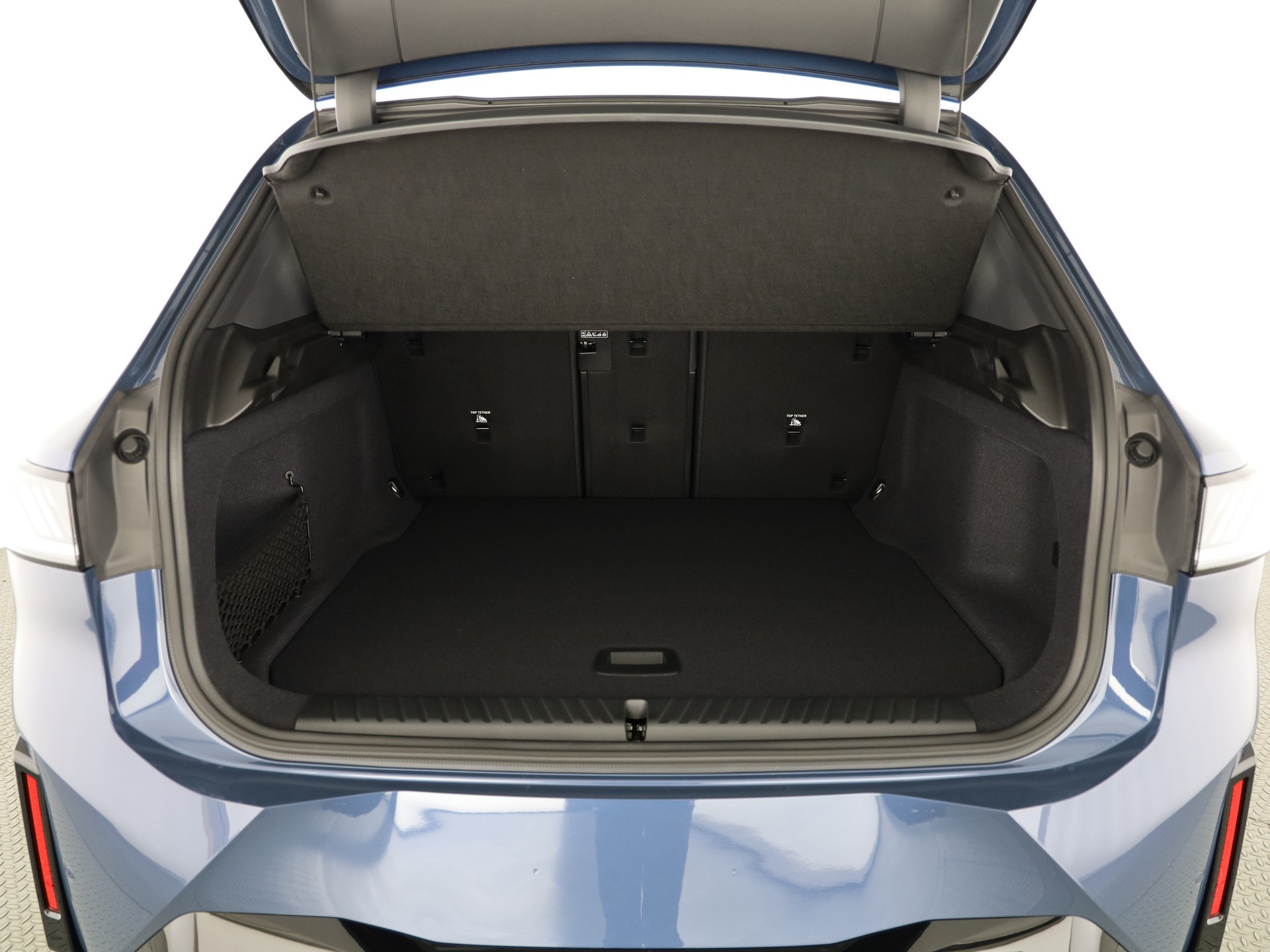 BMW iX3 50 xDrive M Sport-image-6