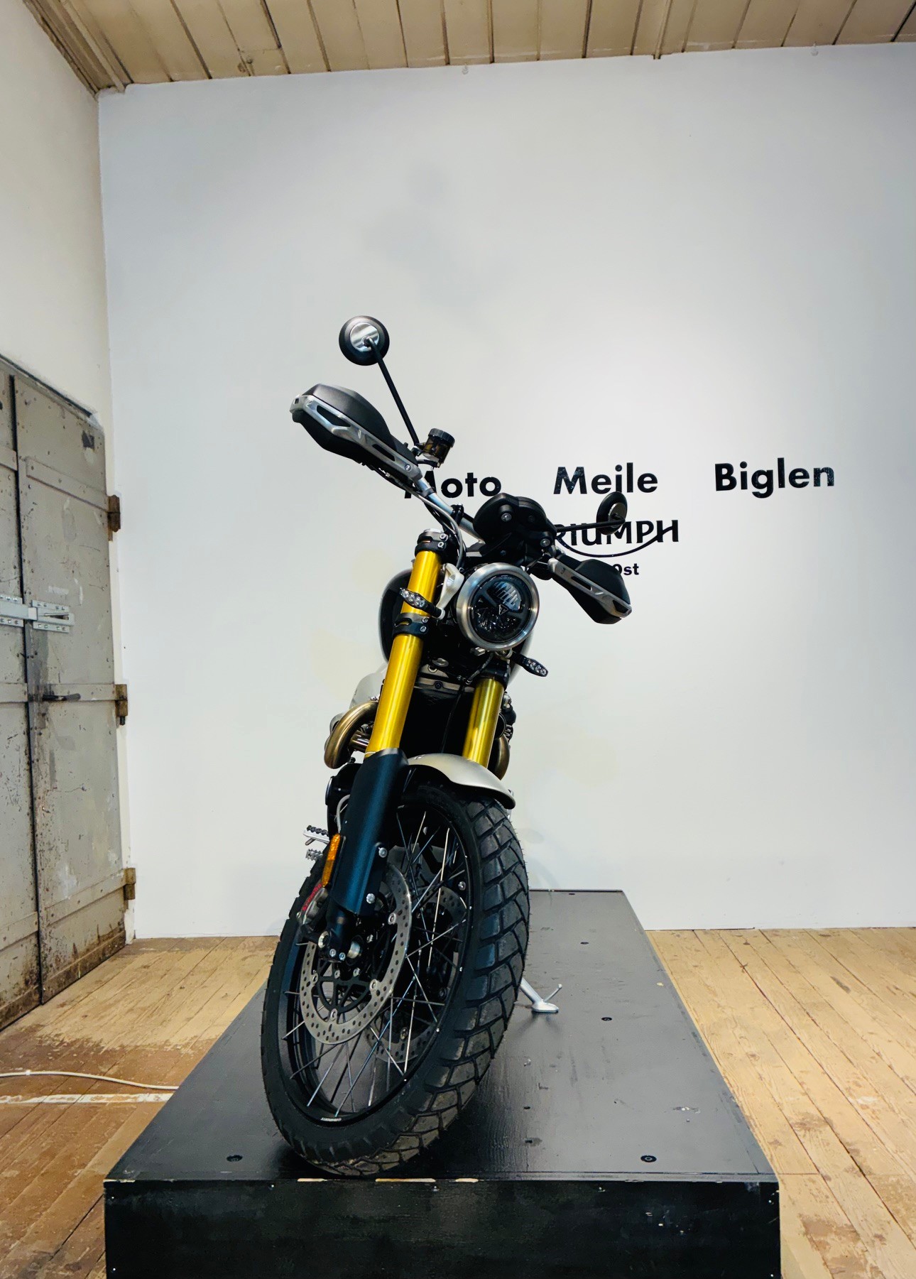 TRIUMPH Scrambler 1200 XE-image-3
