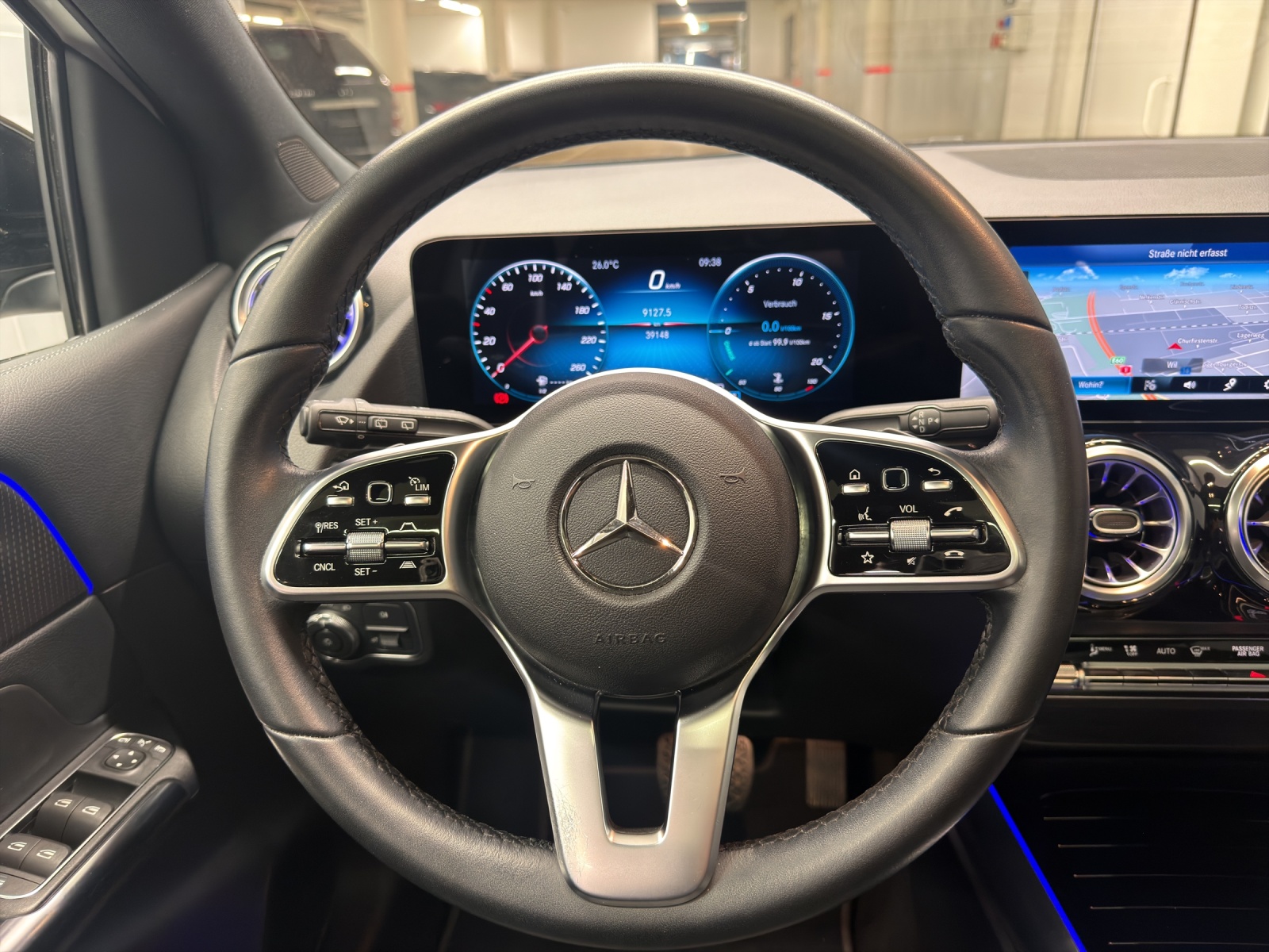 MERCEDES-BENZ B 200 Progressive-image-12