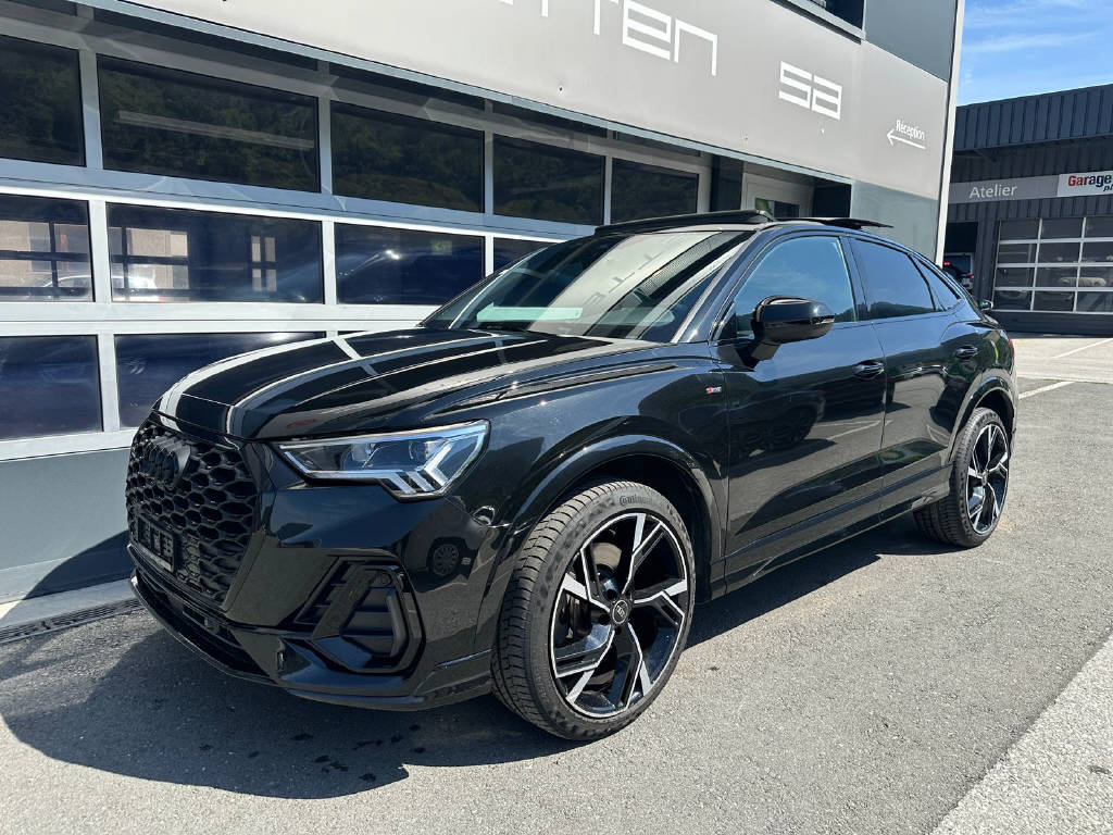 AUDI Q3 Sportback 2.0 40 TFSI Sline quattro - CH-showroom-element-1