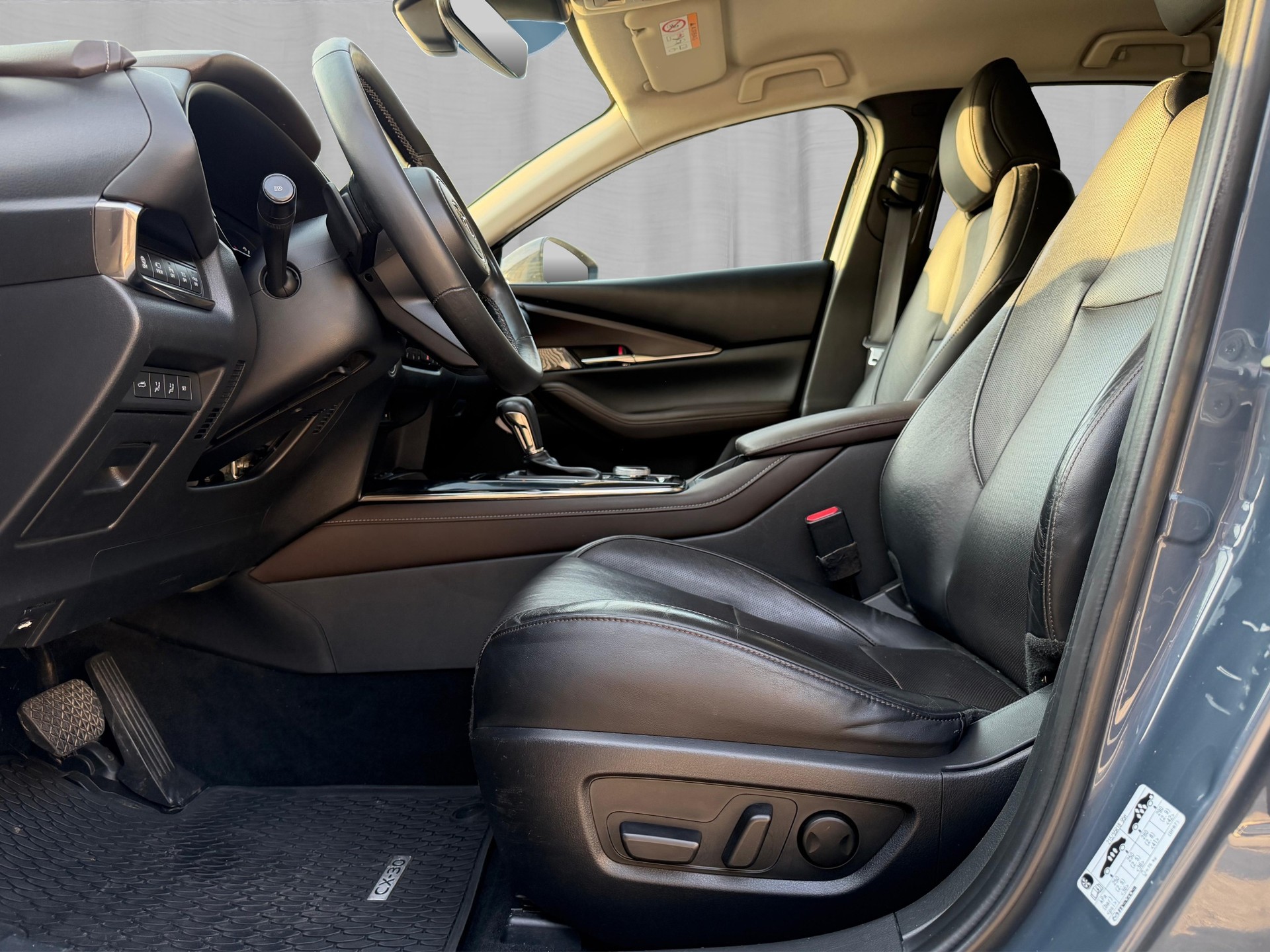 MAZDA CX-30 SKYACTIV-X 186 M Hybrid AWD Revolution Automat-image-8