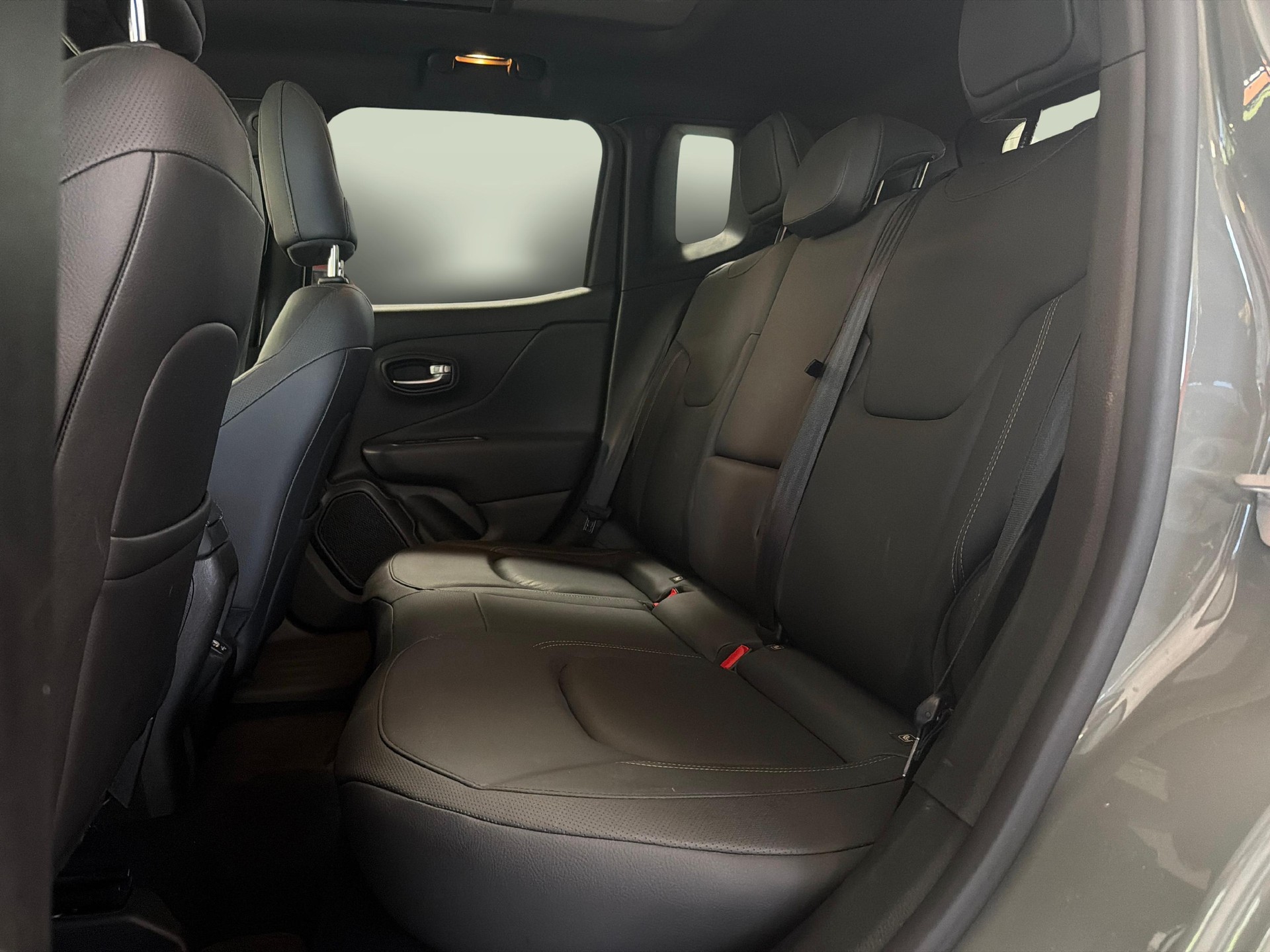 JEEP Renegade 1.3 S 4xe + Ruote invernali incluse-image-12