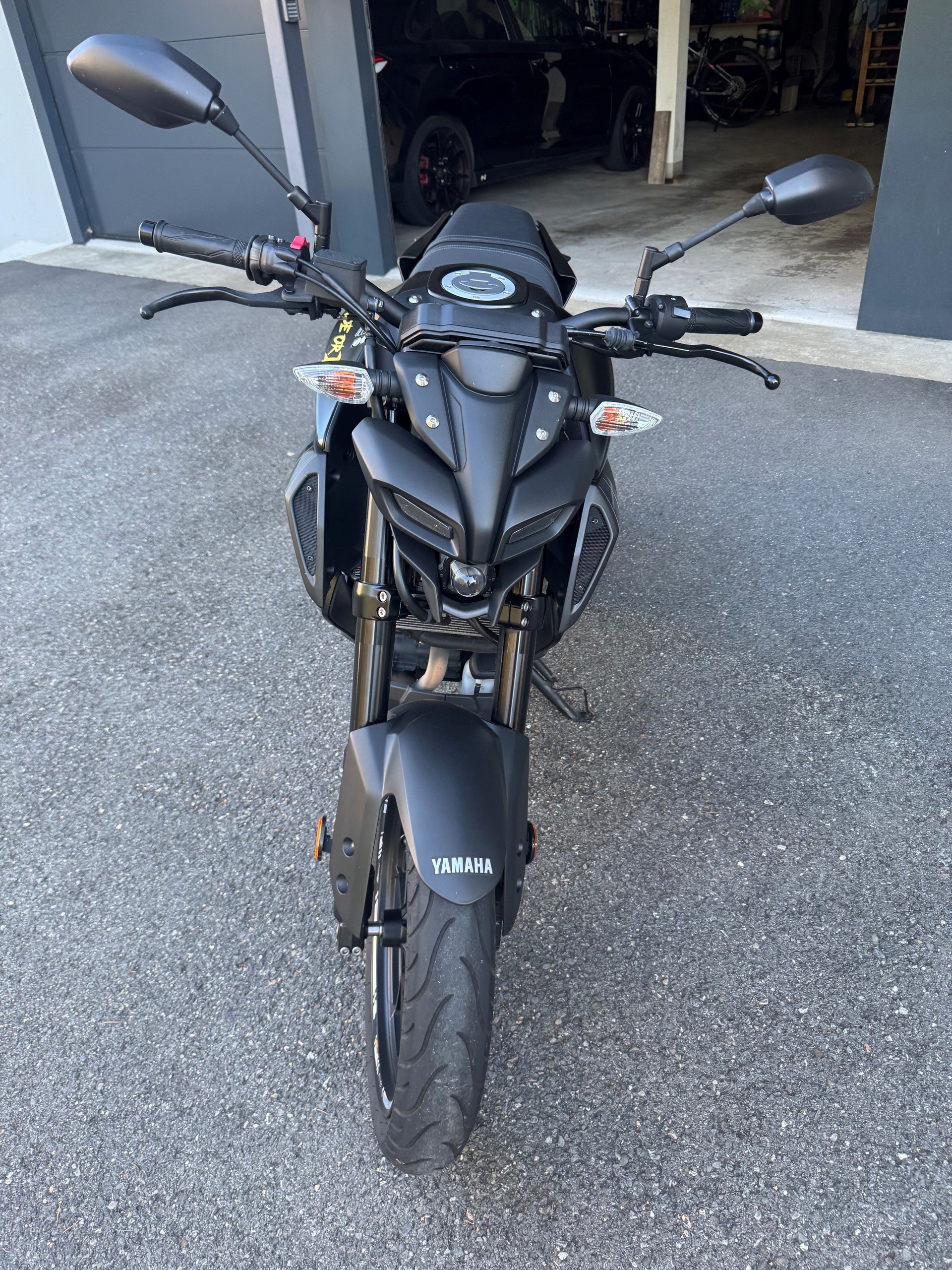 YAMAHA MT-125 ABS-image-1