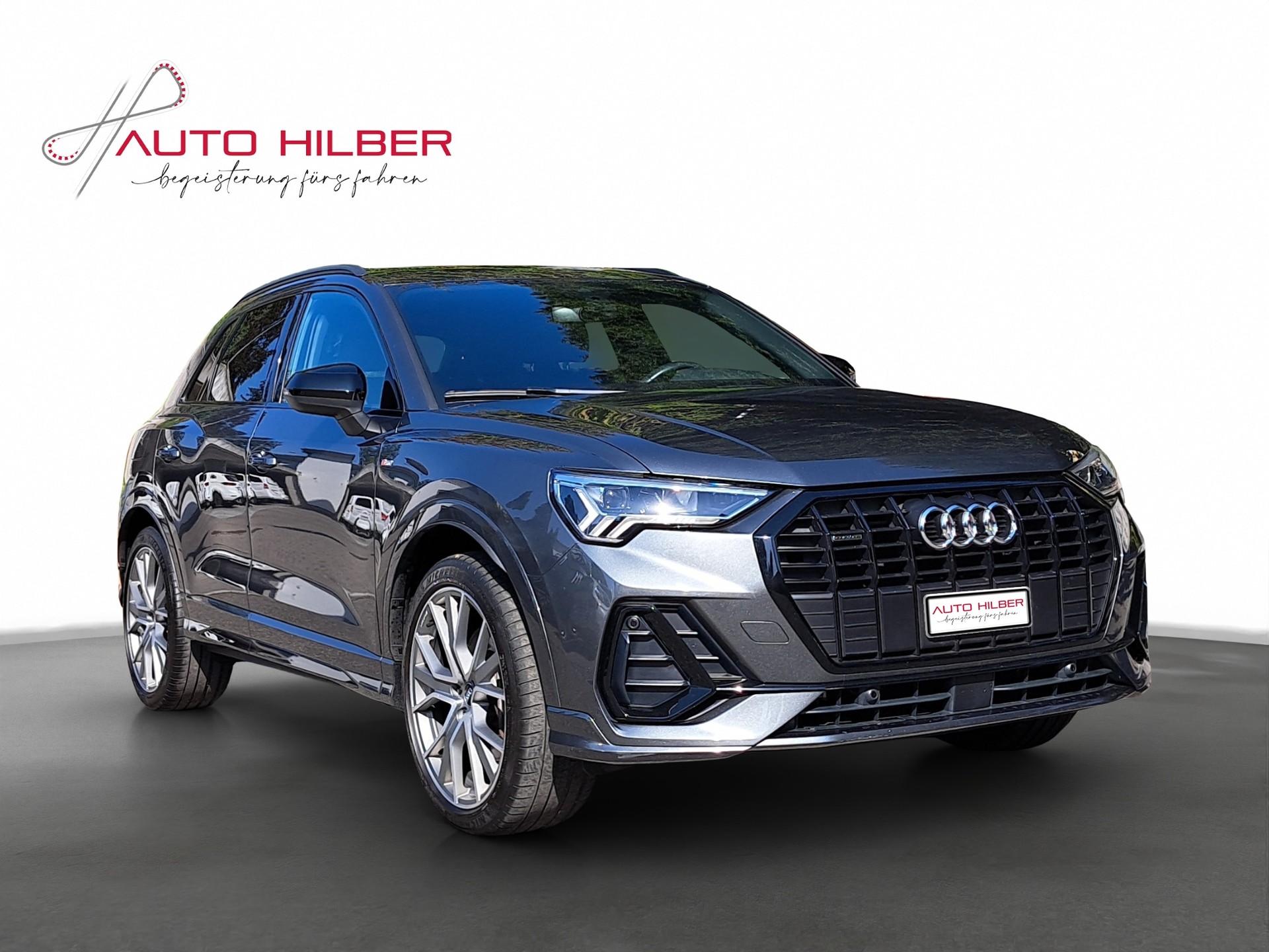 AUDI Q3 40 TDI S line quattro S-tronic *Optikpaket schwarz/mega Ausstattung/Anhängerkupplung*-image-14