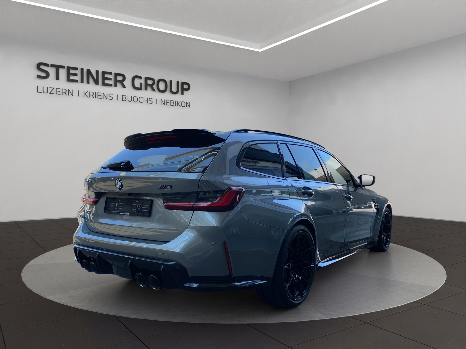 BMW M3 Touring xDrive Competition M-image-4