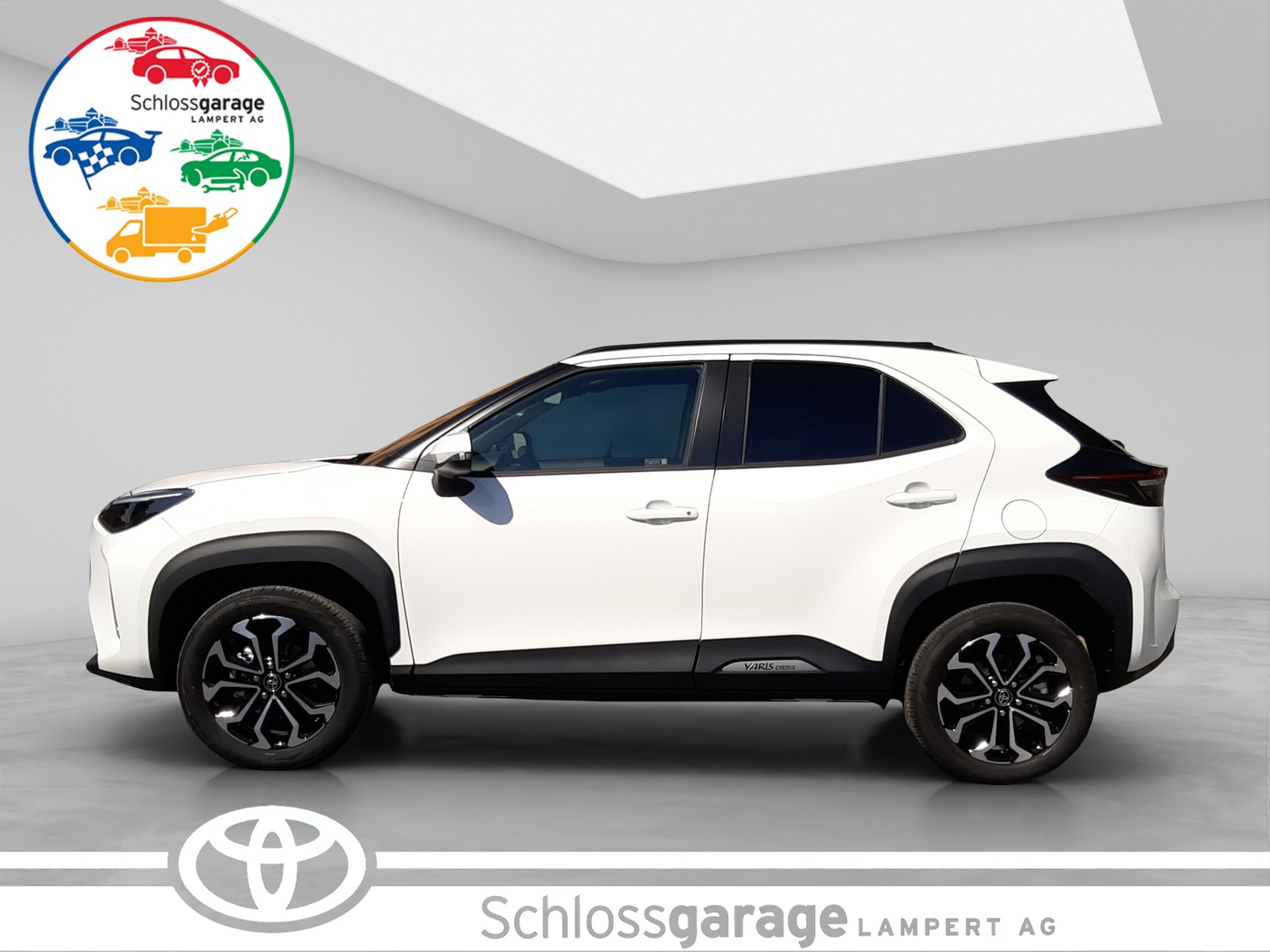 TOYOTA Yaris Cross 1.5 VVT-i HSD Trend AWD-i-showroom-element-2