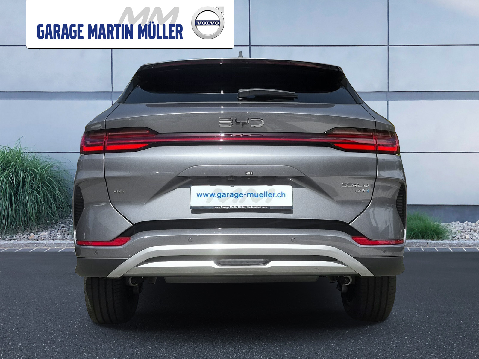 BYD Seal U DM-i Design AWD-showroom-element-3