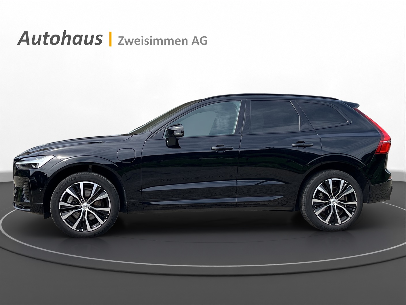 VOLVO XC60 T8 eAWD PluginHybrid Ultimate Dark Geartronic-showroom-element-1