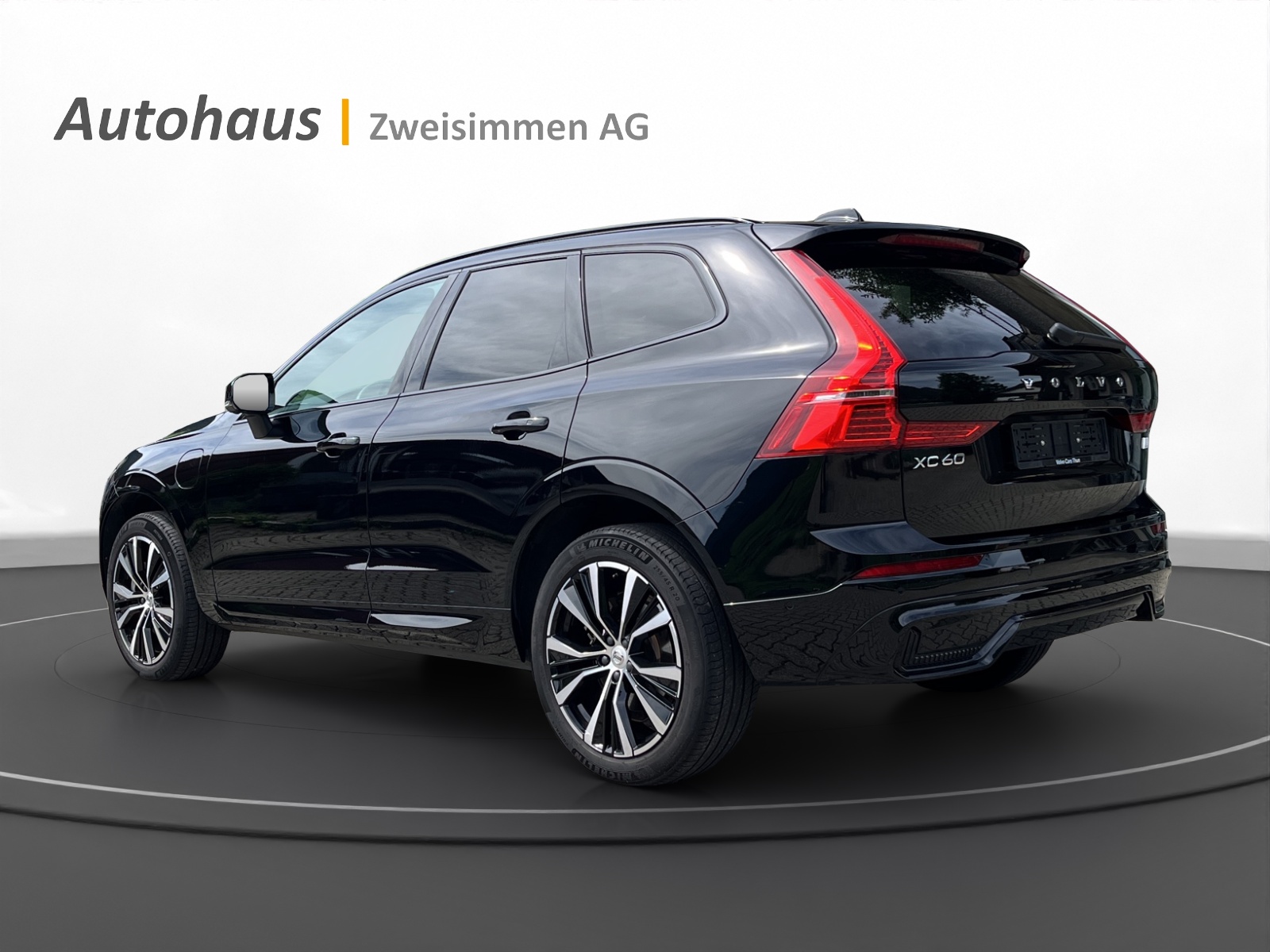 VOLVO XC60 T8 eAWD PluginHybrid Ultimate Dark Geartronic-showroom-element-2