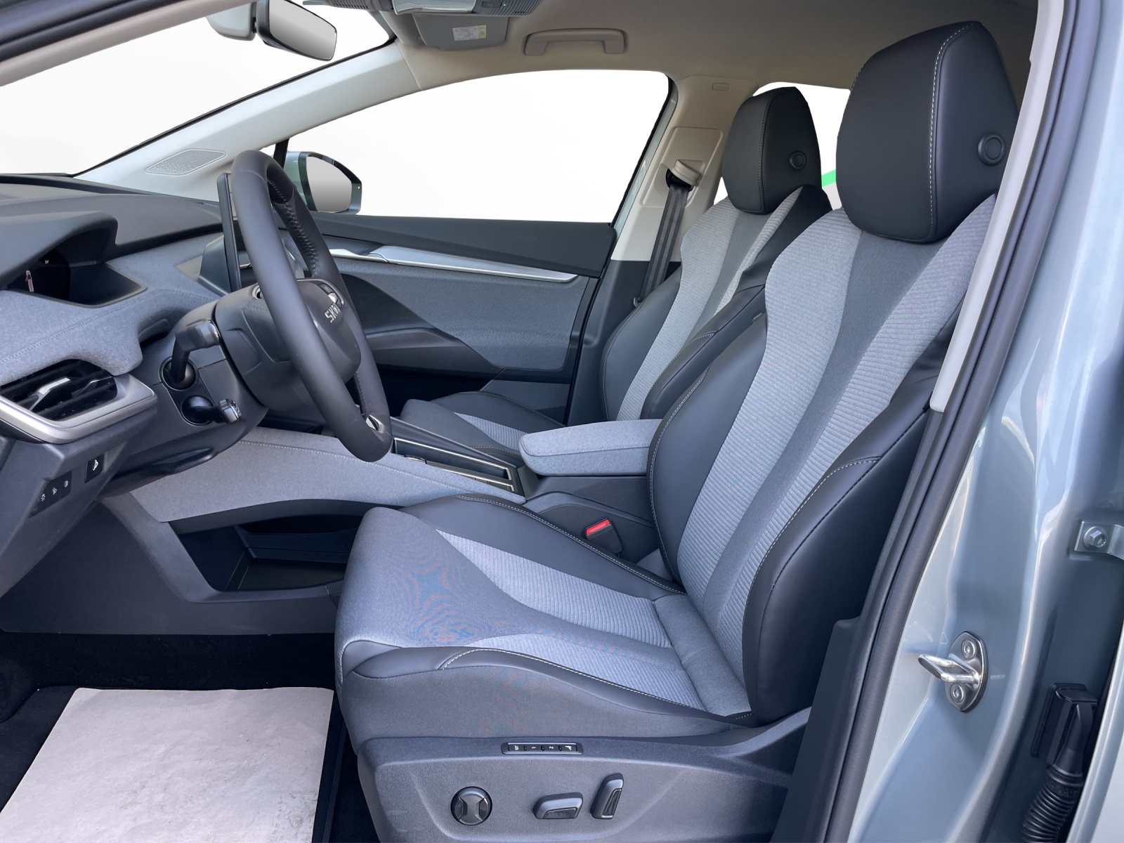 SKODA Enyaq 85 Dynamic-image-6